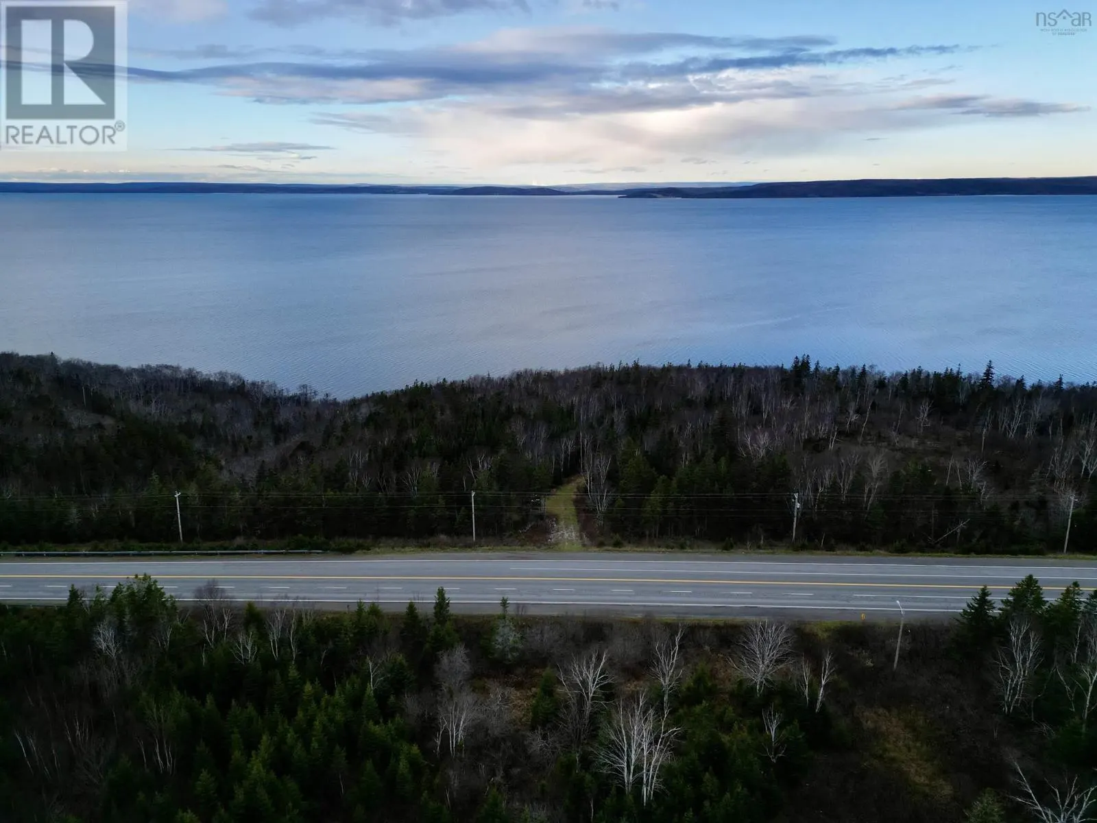 Lot Highway 104