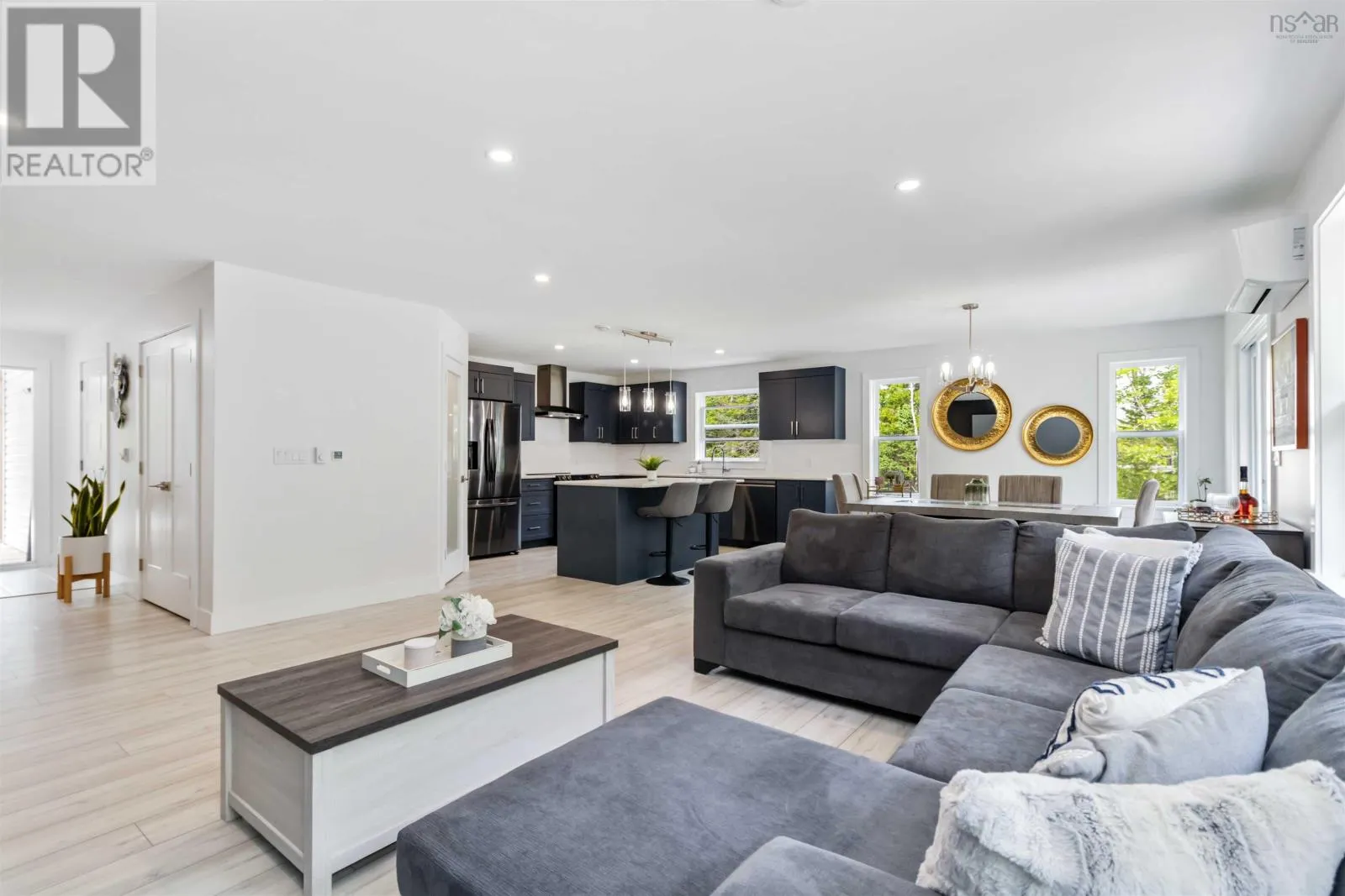 222 Janda Crescent