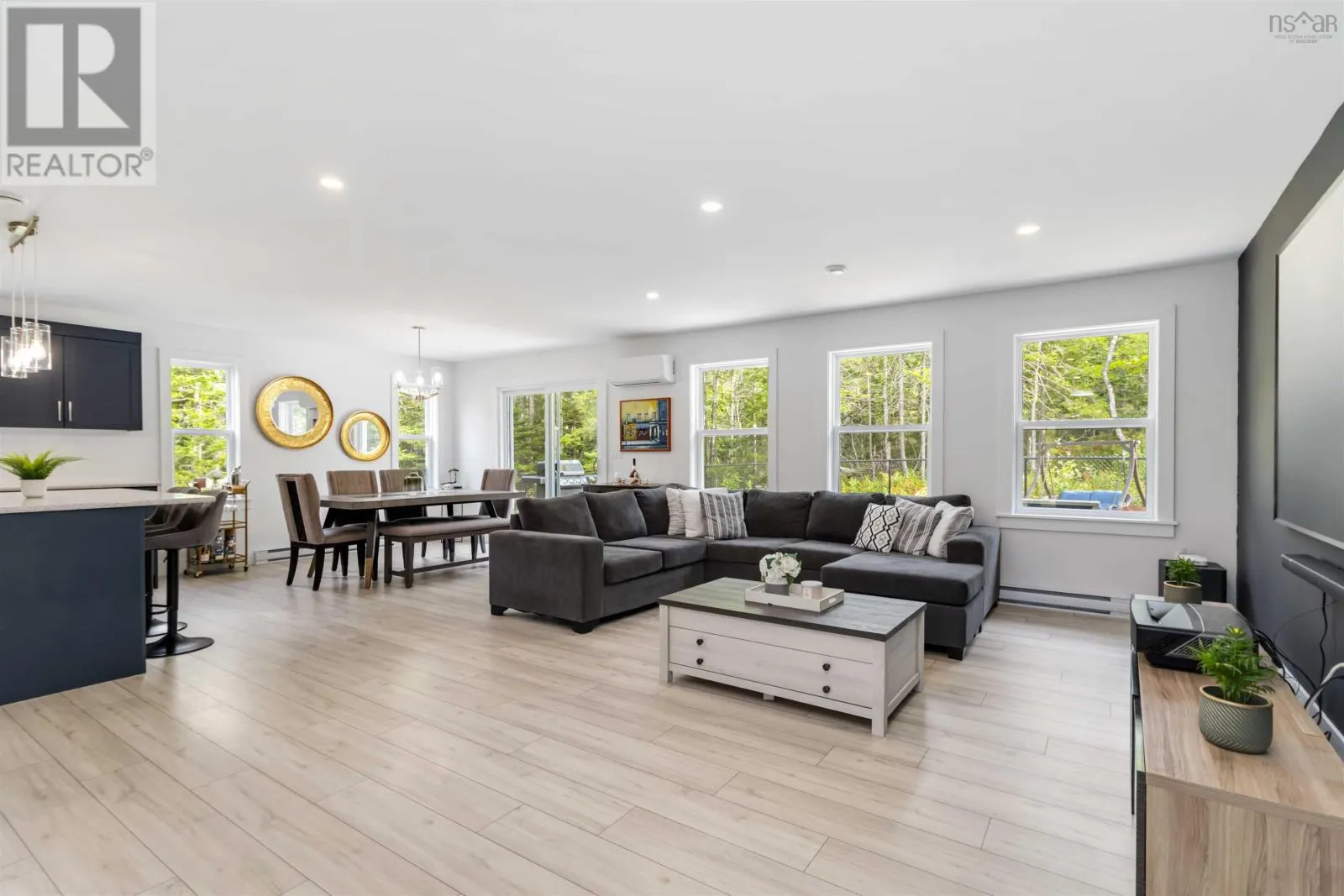 222 Janda Crescent