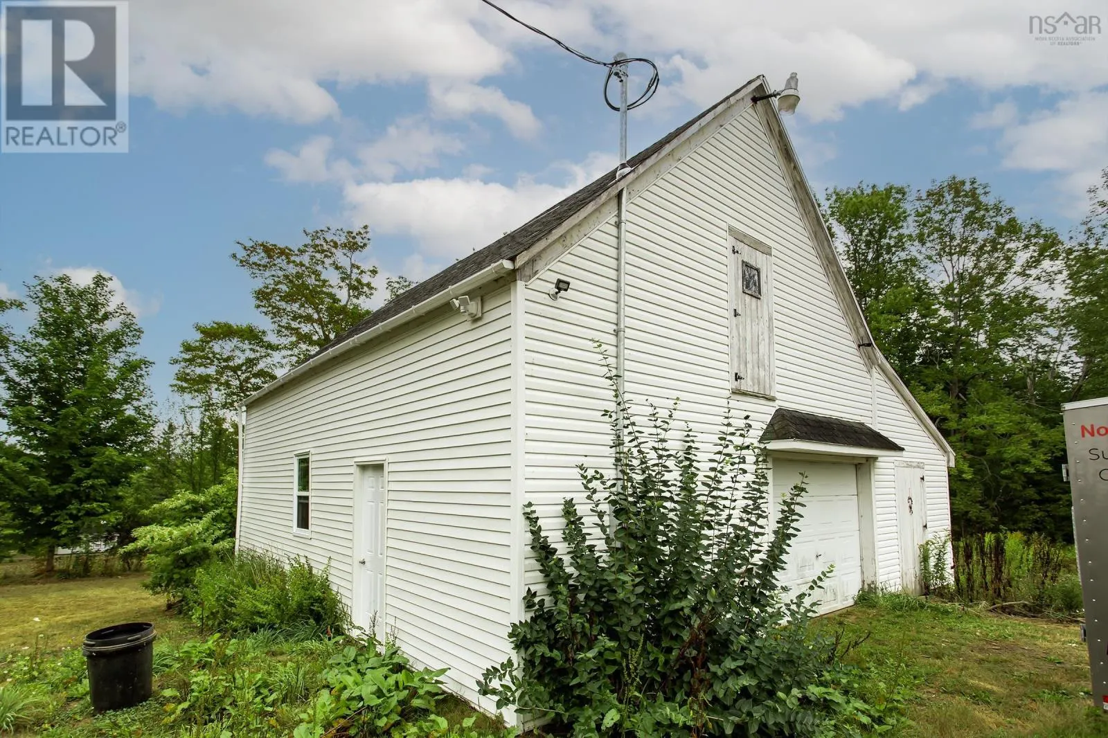 904 Fraser Road