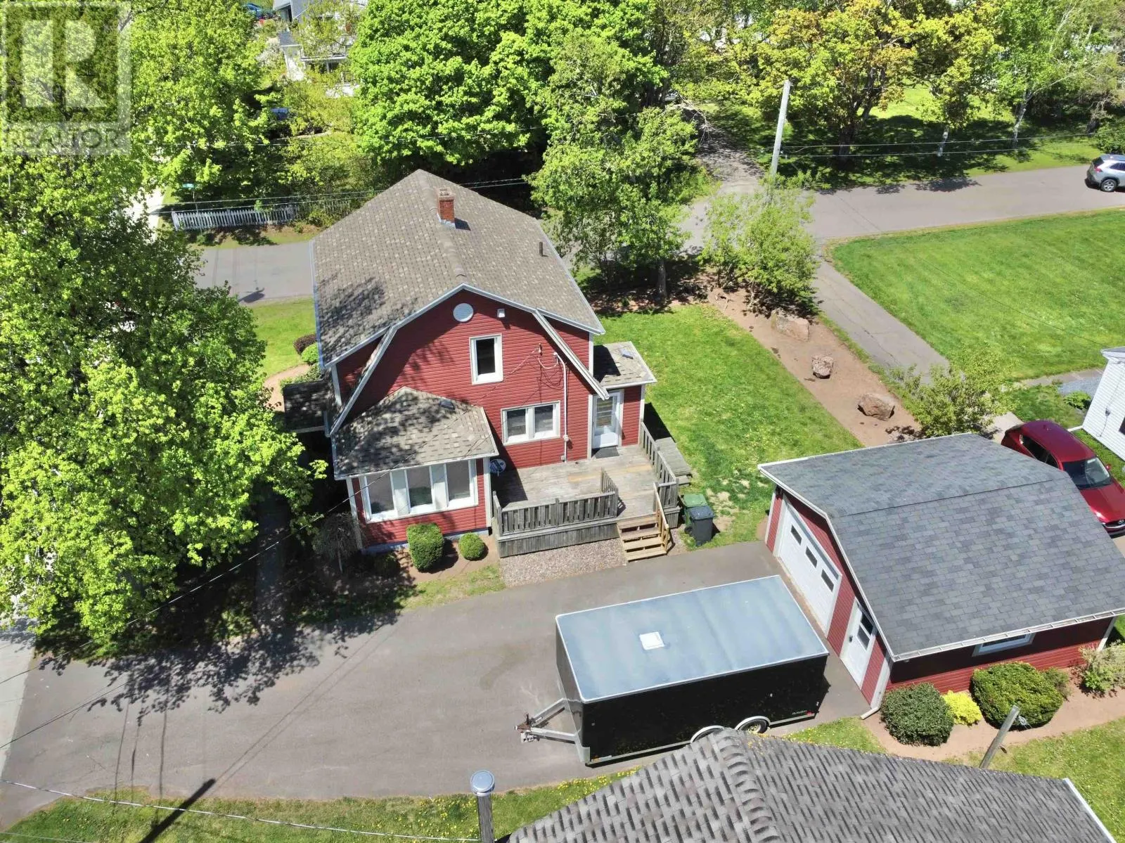16 Hawthorne Avenue