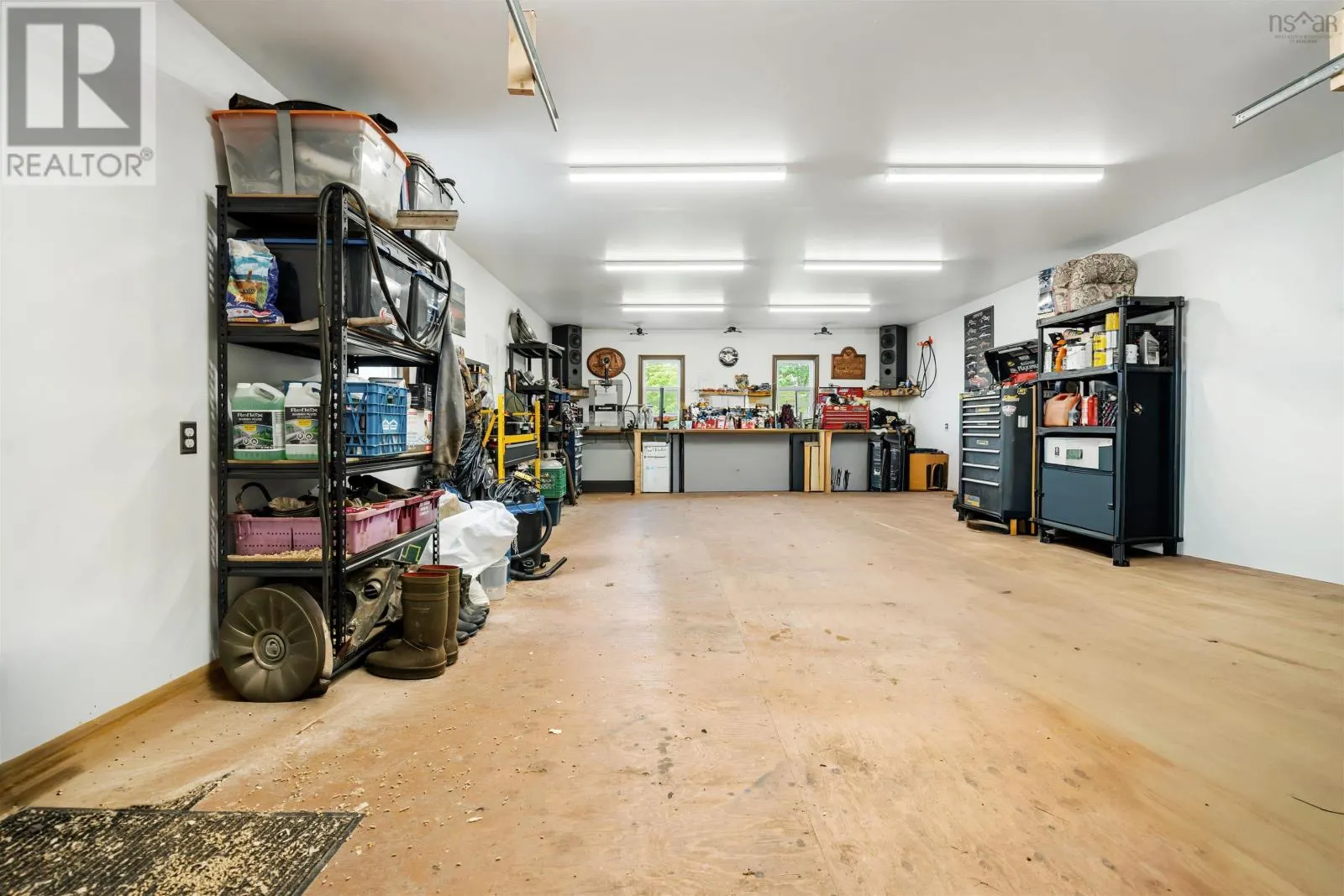 719 Lamont Road