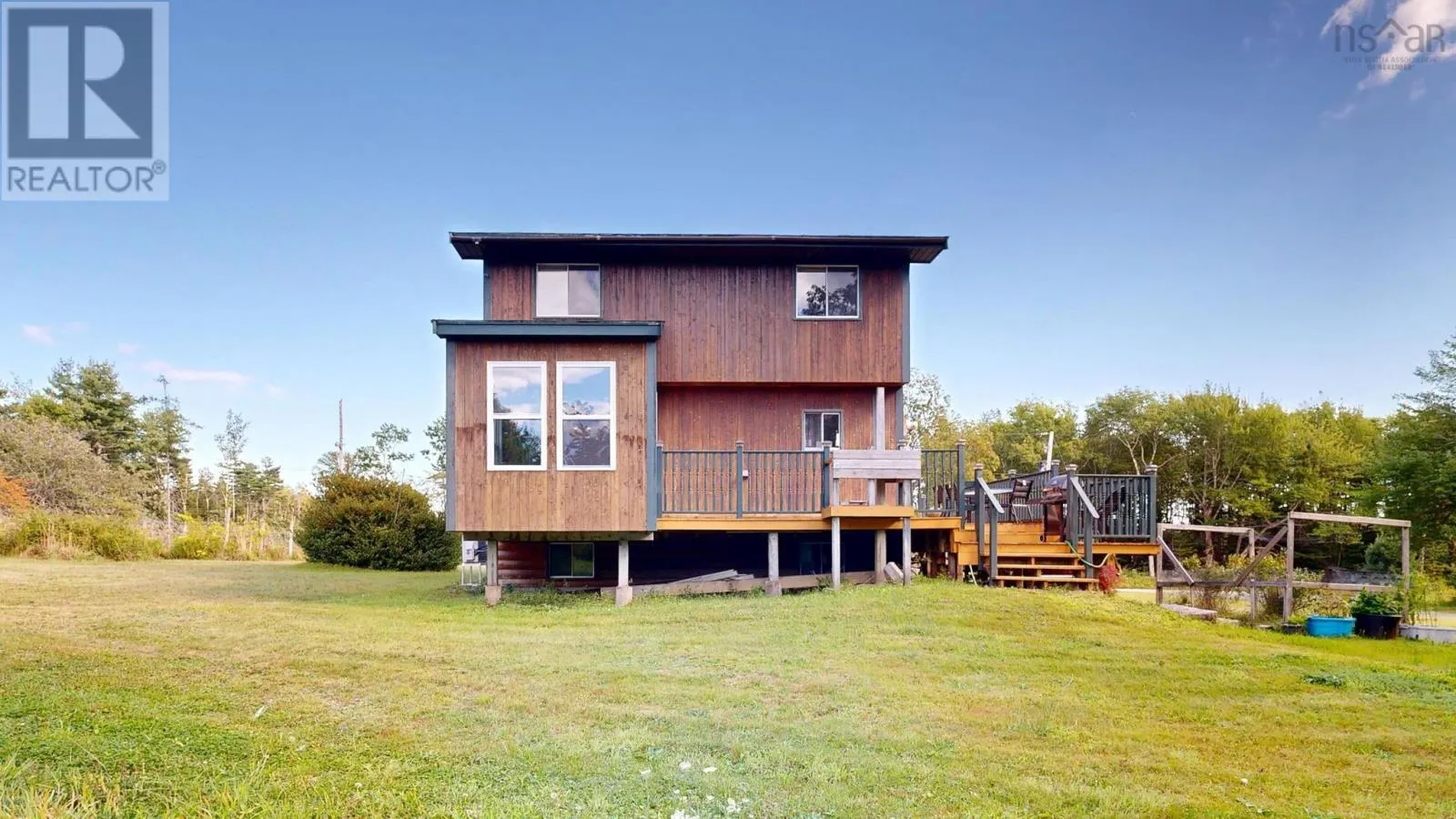 1214 Old Port Mouton Road