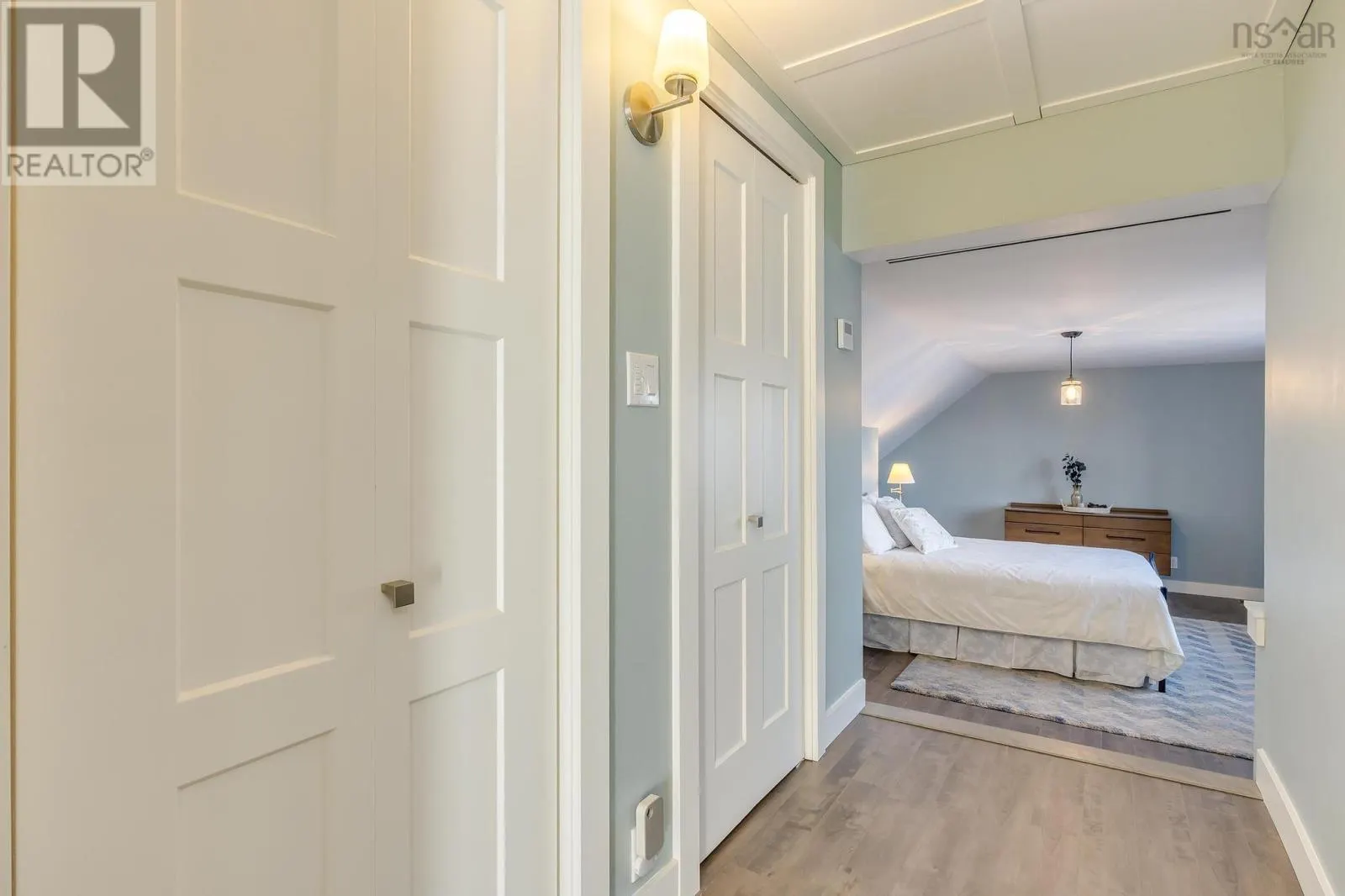 395 Waverley Road