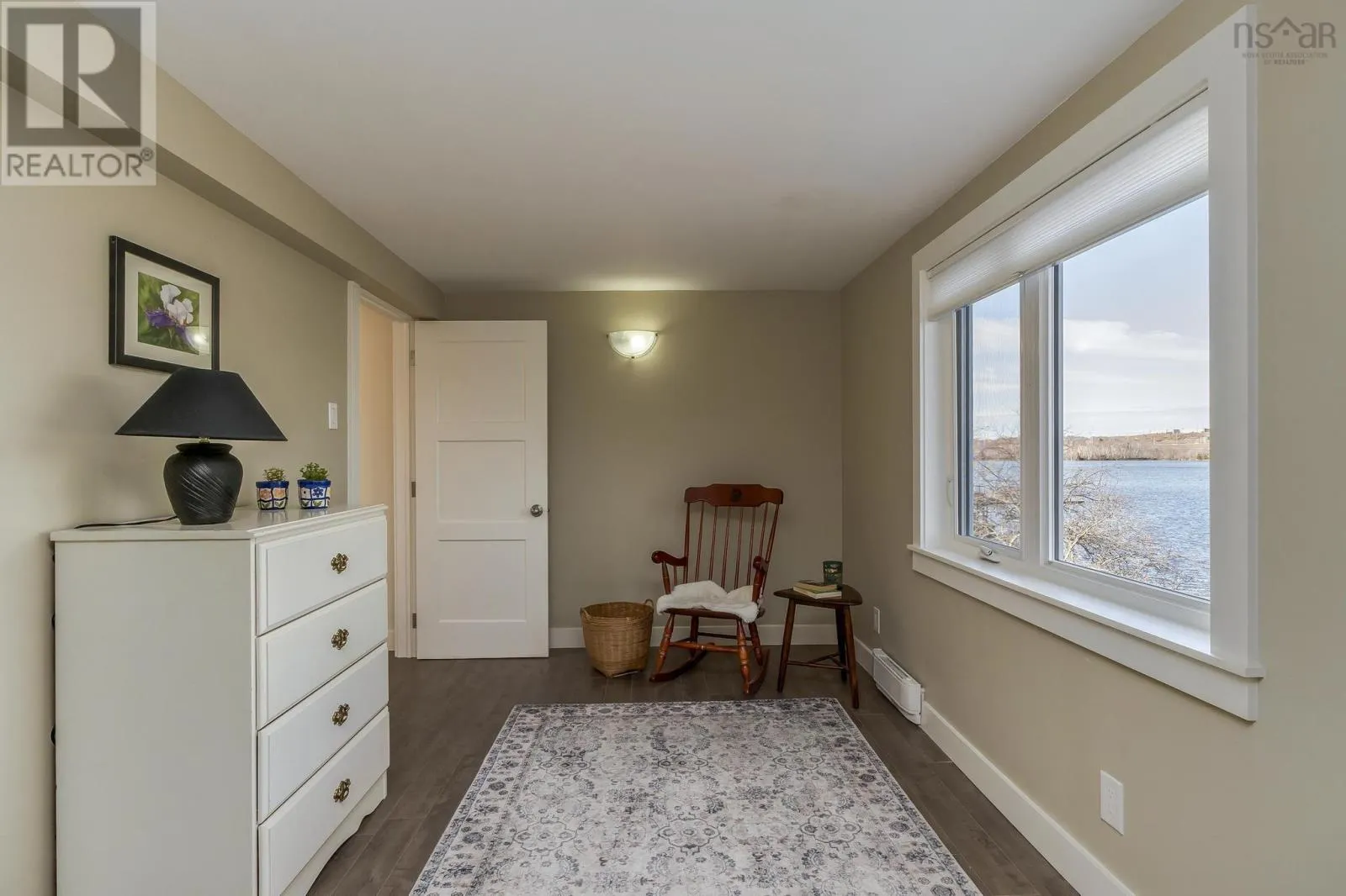 395 Waverley Road