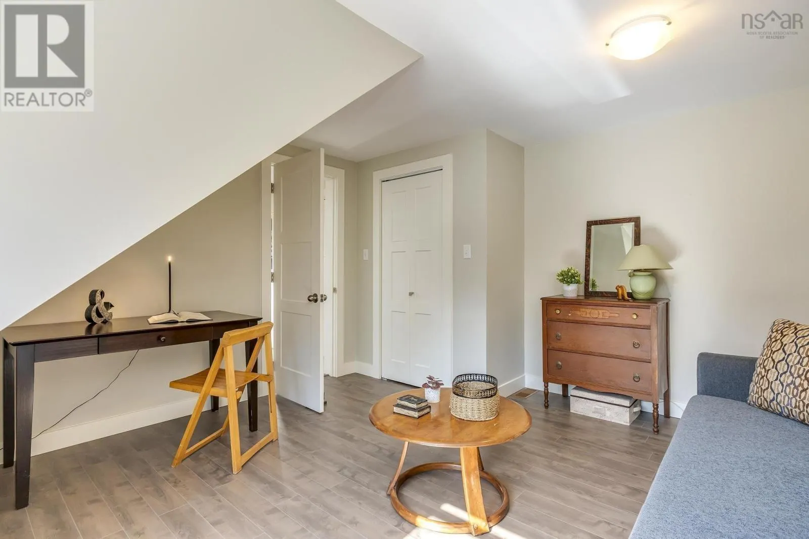 395 Waverley Road