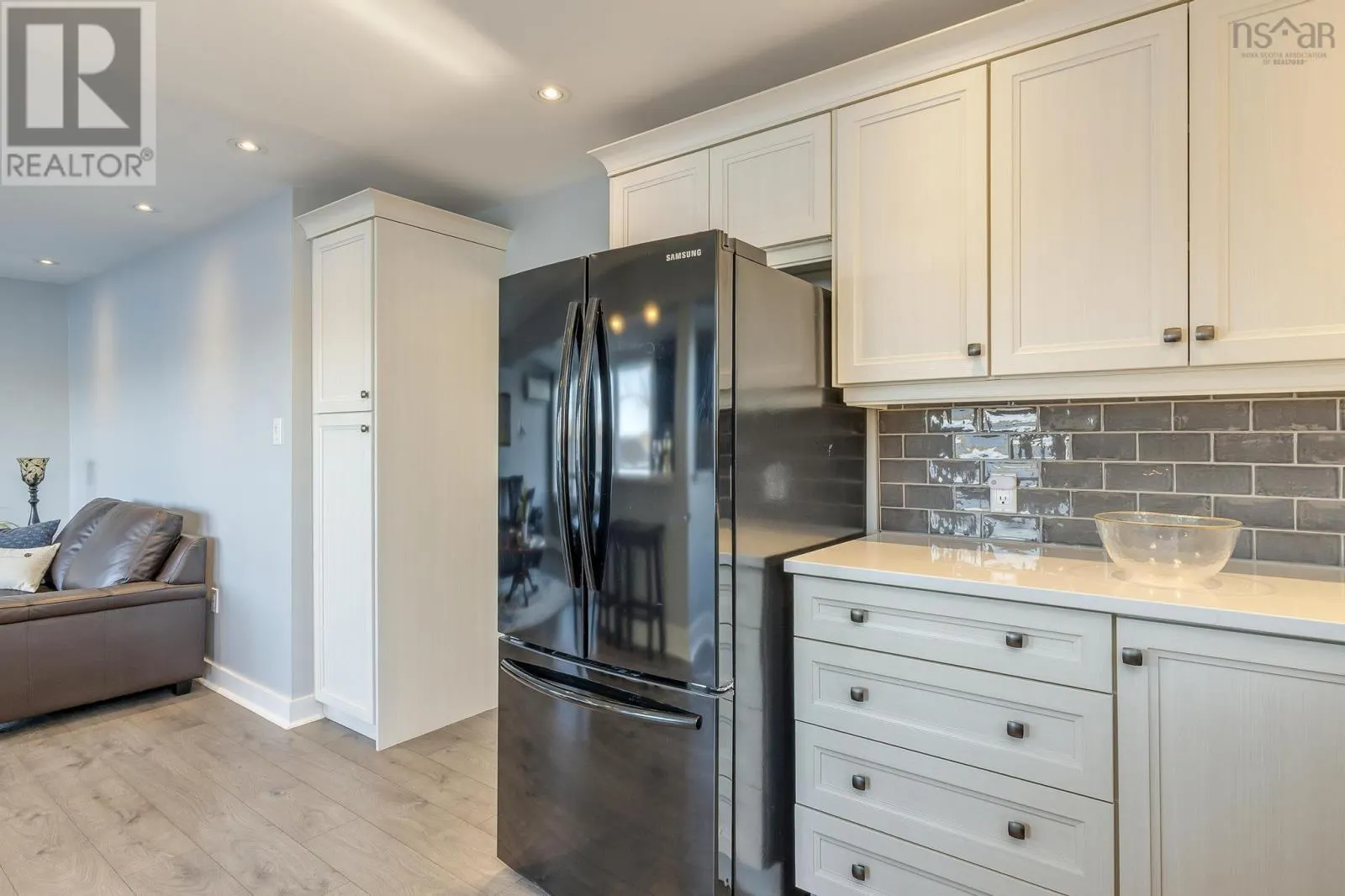395 Waverley Road