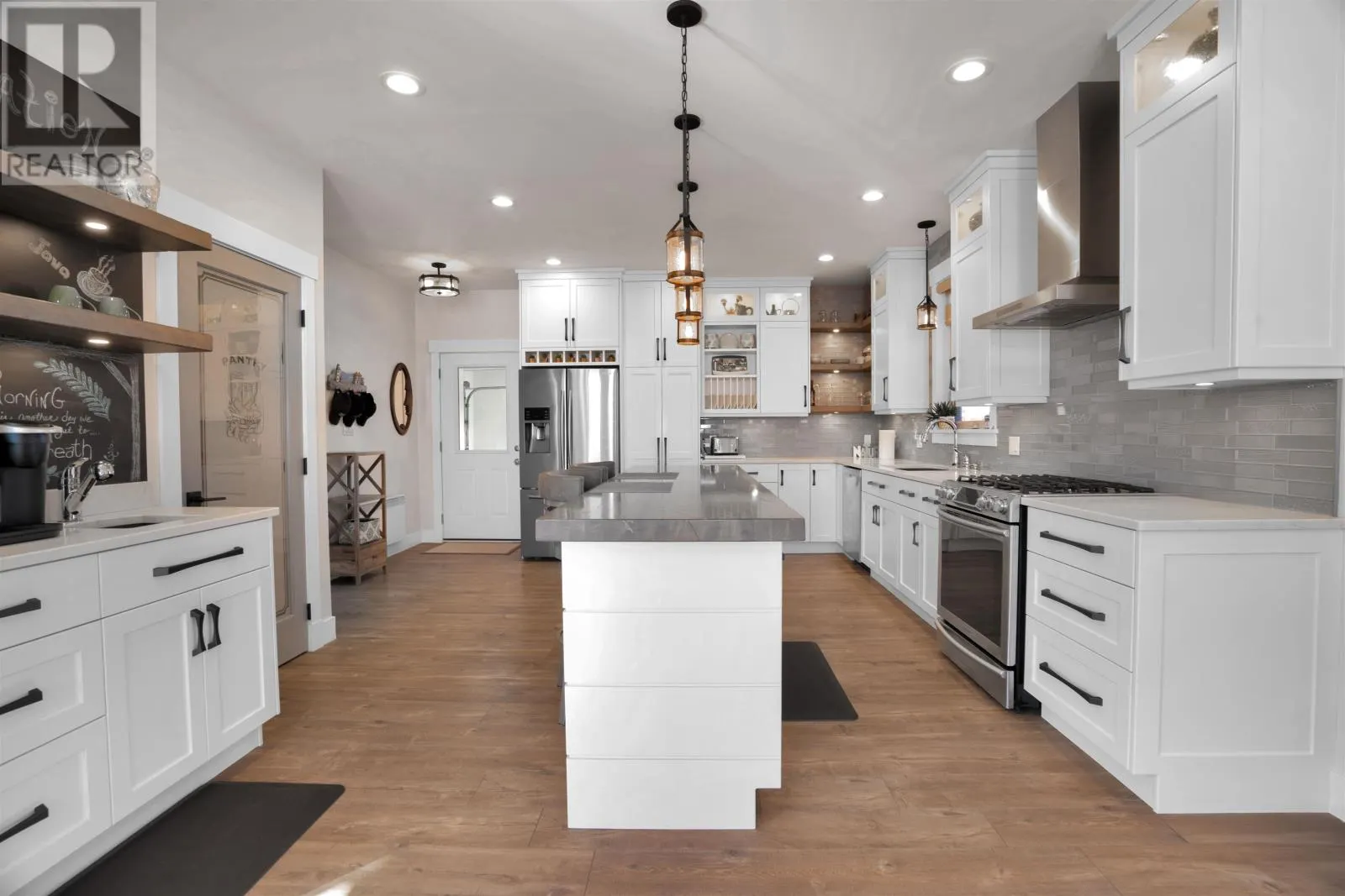 6818 Water Street|Rte 311