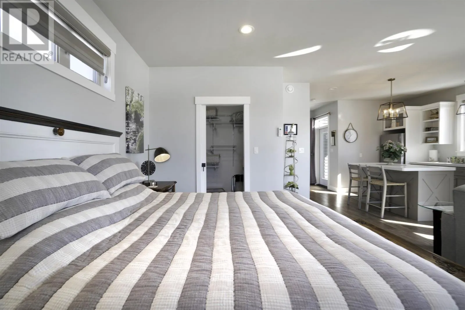 6818 Water Street|Rte 311