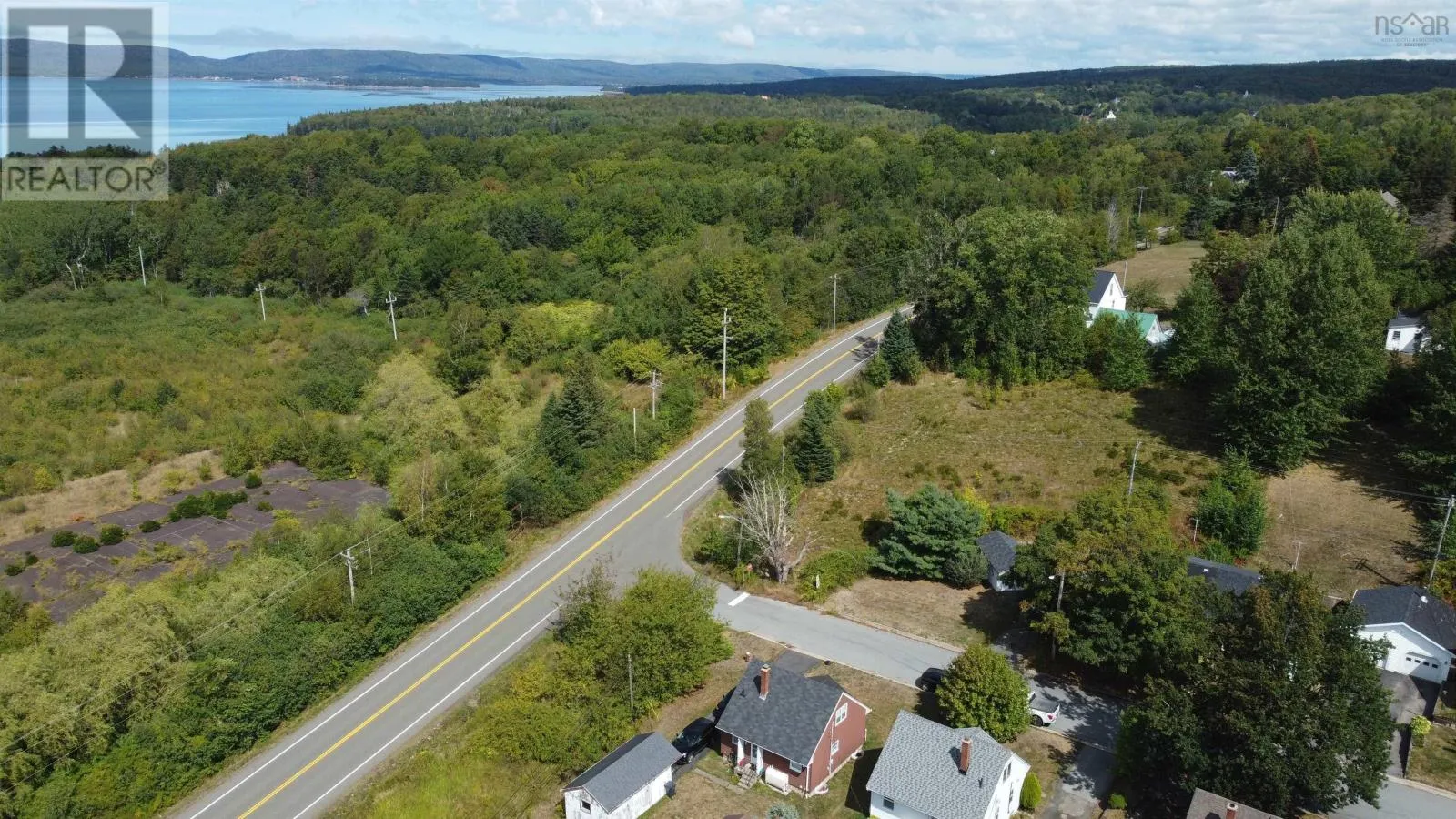 1 Hillside Drive