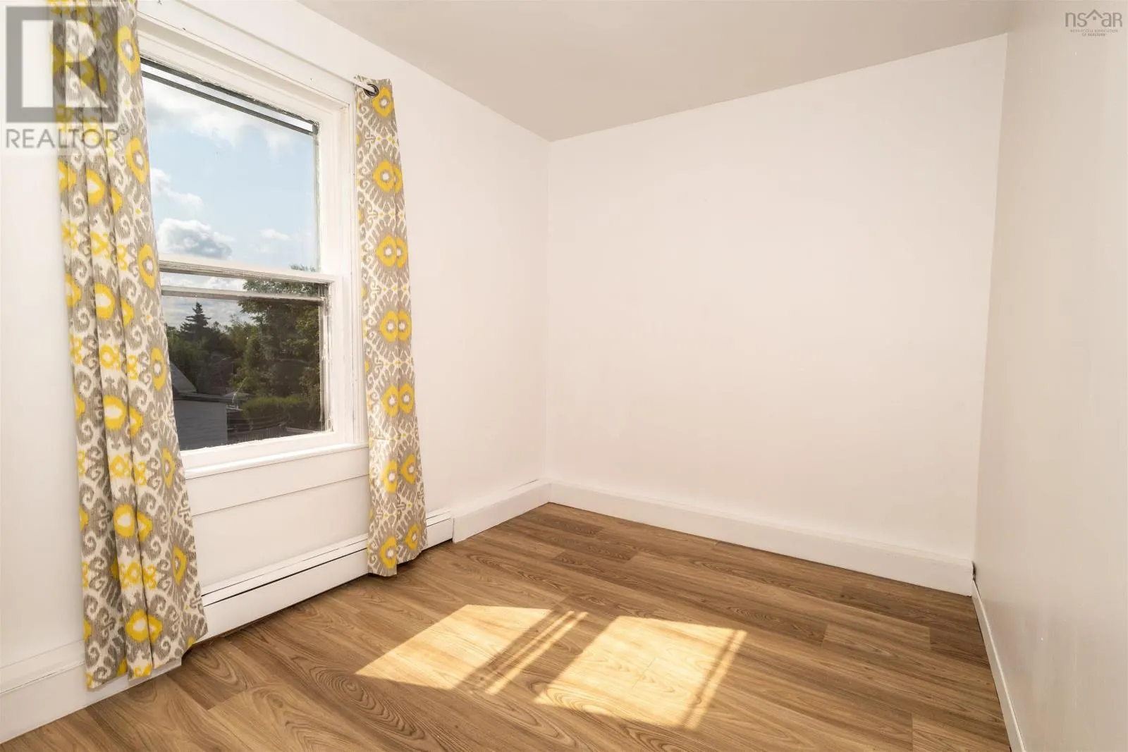 192-194 Gatacre Street