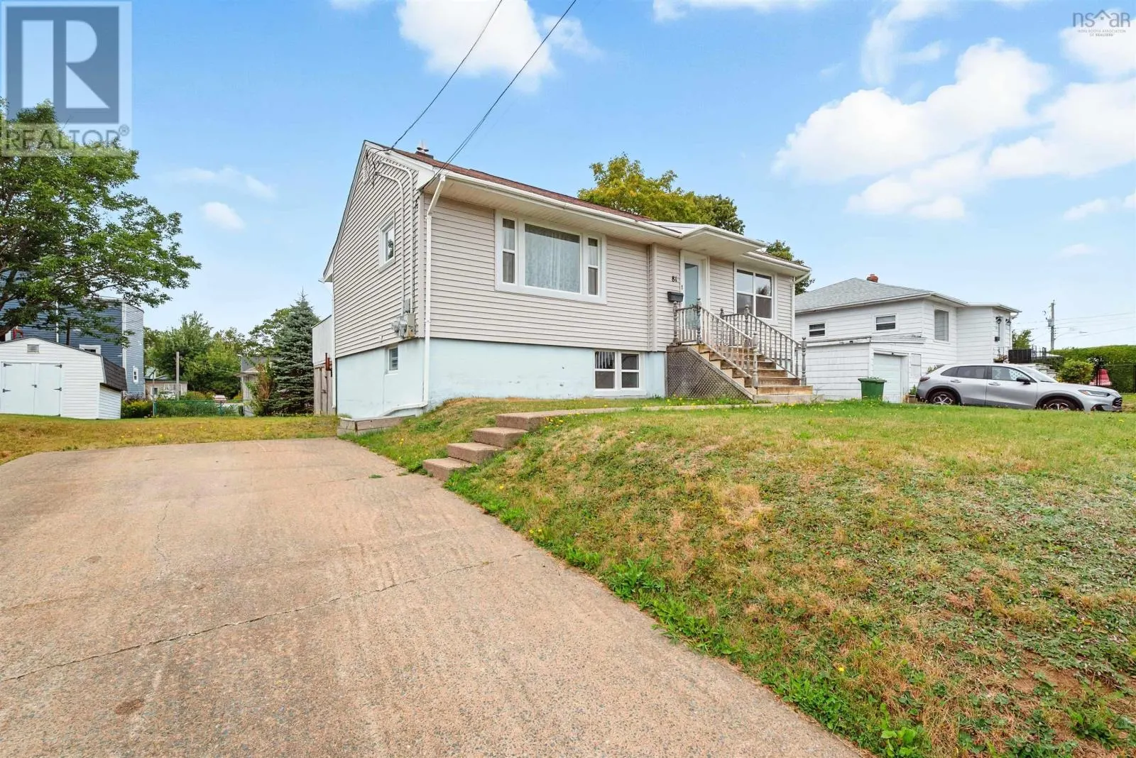 81 Adelaide Avenue