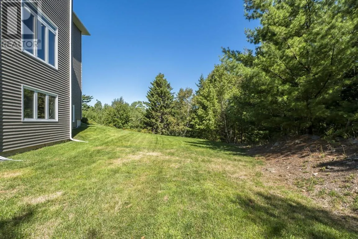 35 Shaughnessy Place