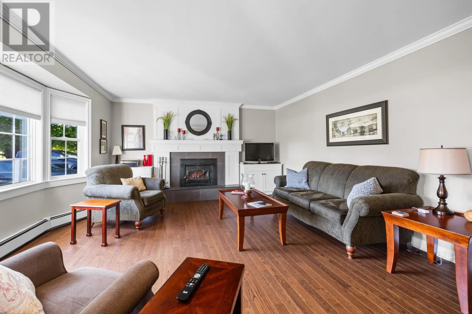 1385 Linkletter Road