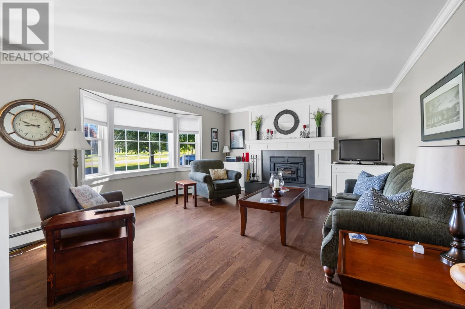 1385 Linkletter Road