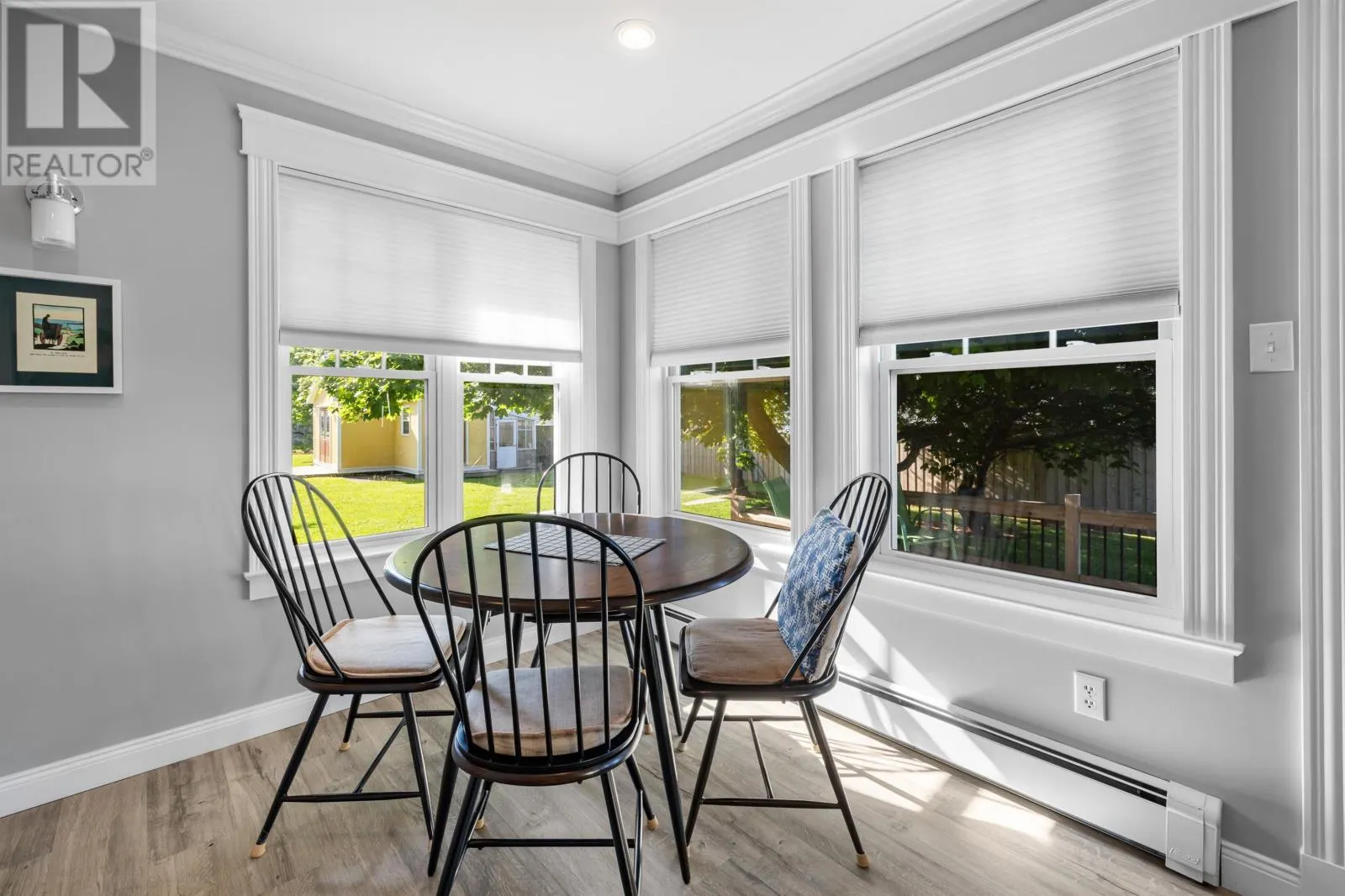 1385 Linkletter Road