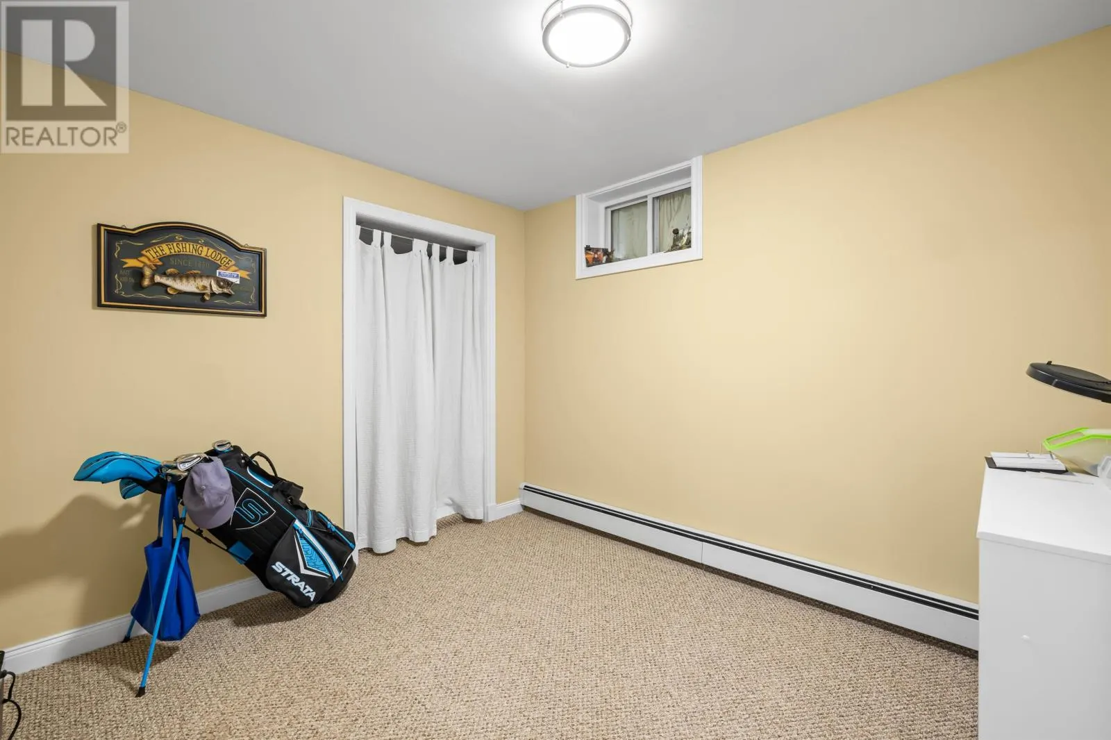 1385 Linkletter Road