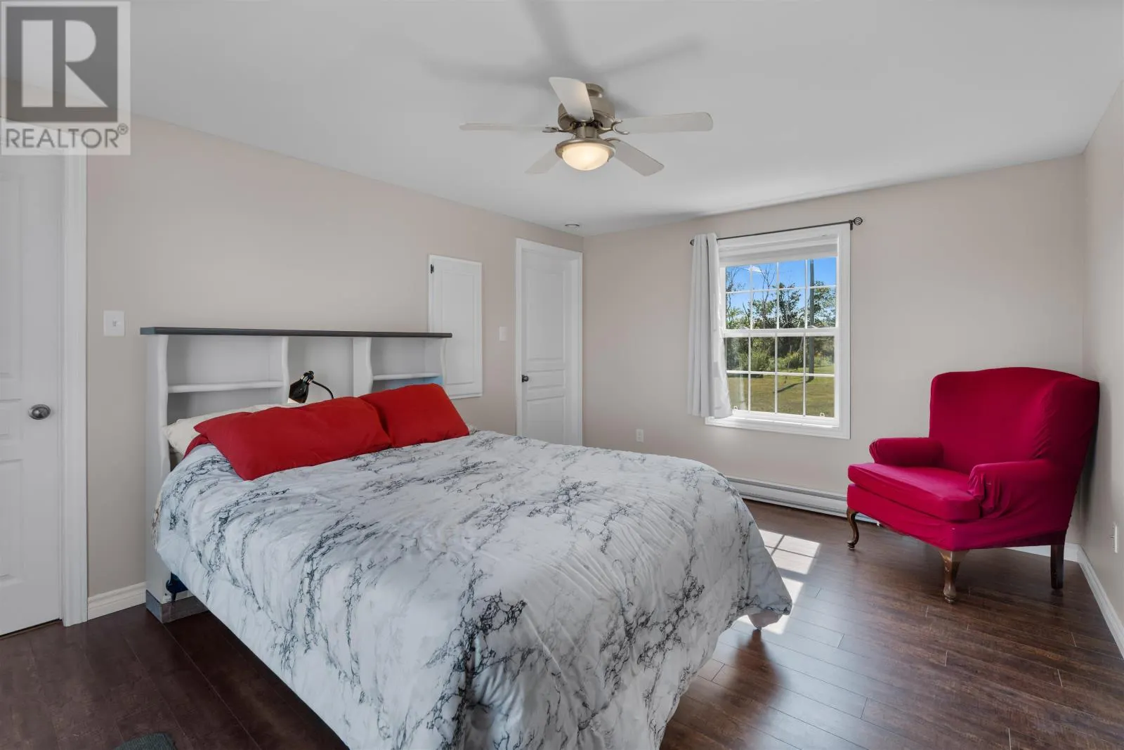 74 Olscamp Lane|MacCallum's Point
