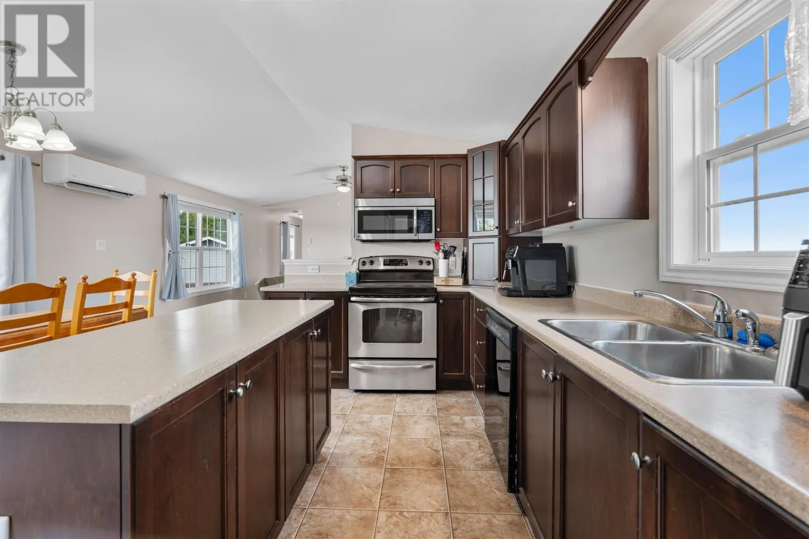 74 Olscamp Lane|MacCallum's Point