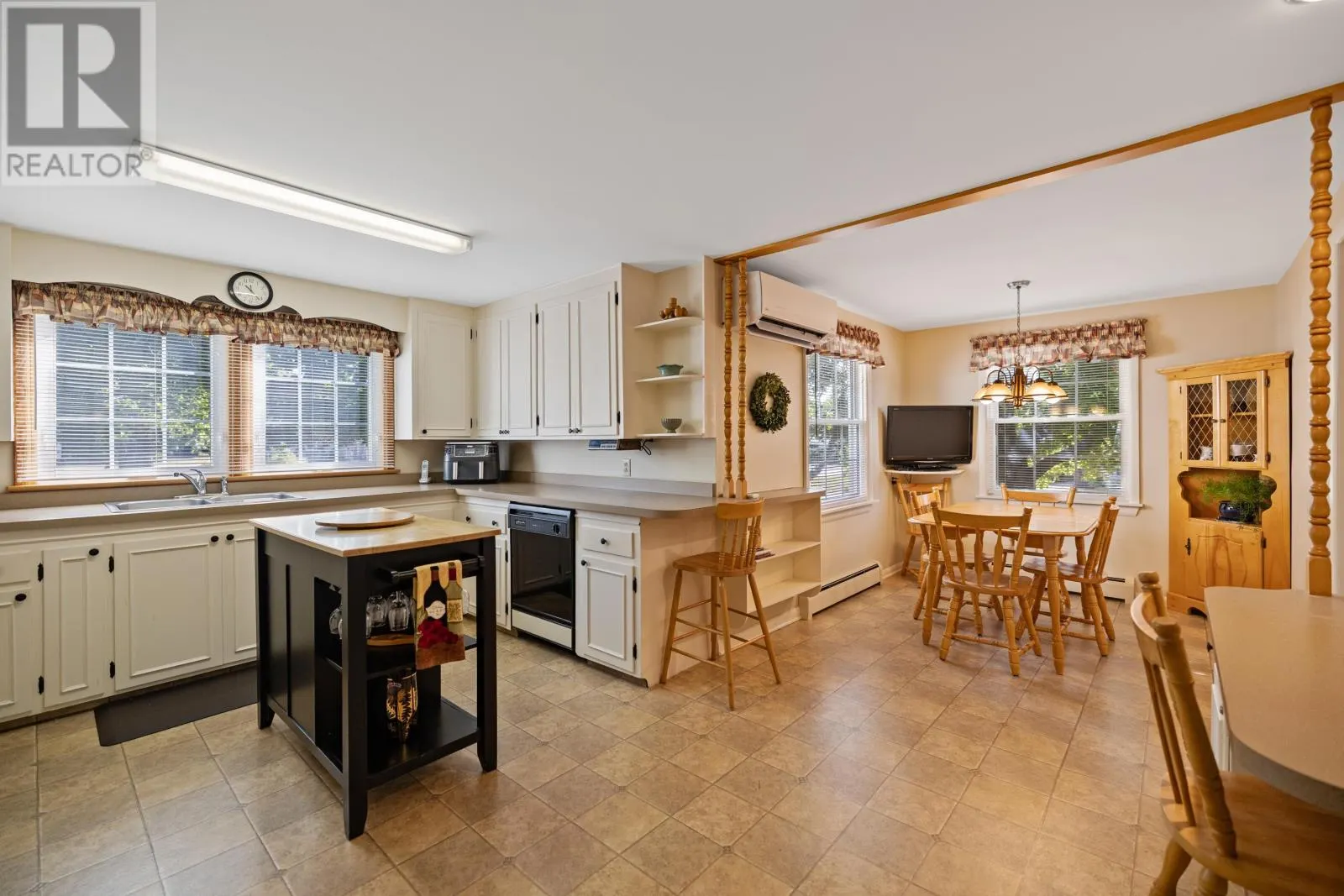 53 Maple Avenue