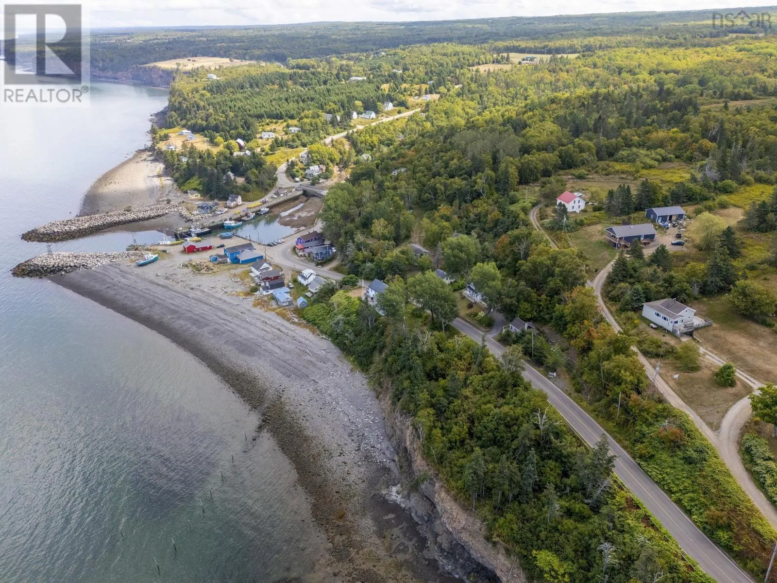 3252 Long Point Road