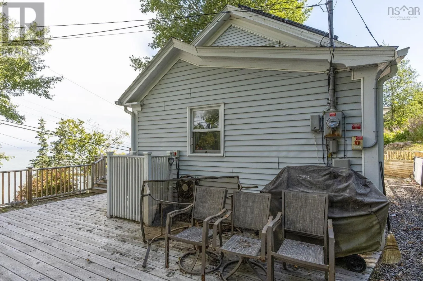 3252 Long Point Road