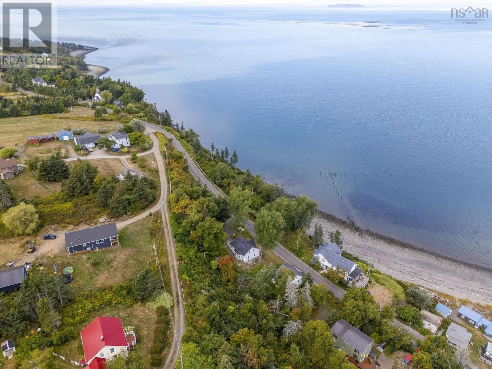 3252 Long Point Road