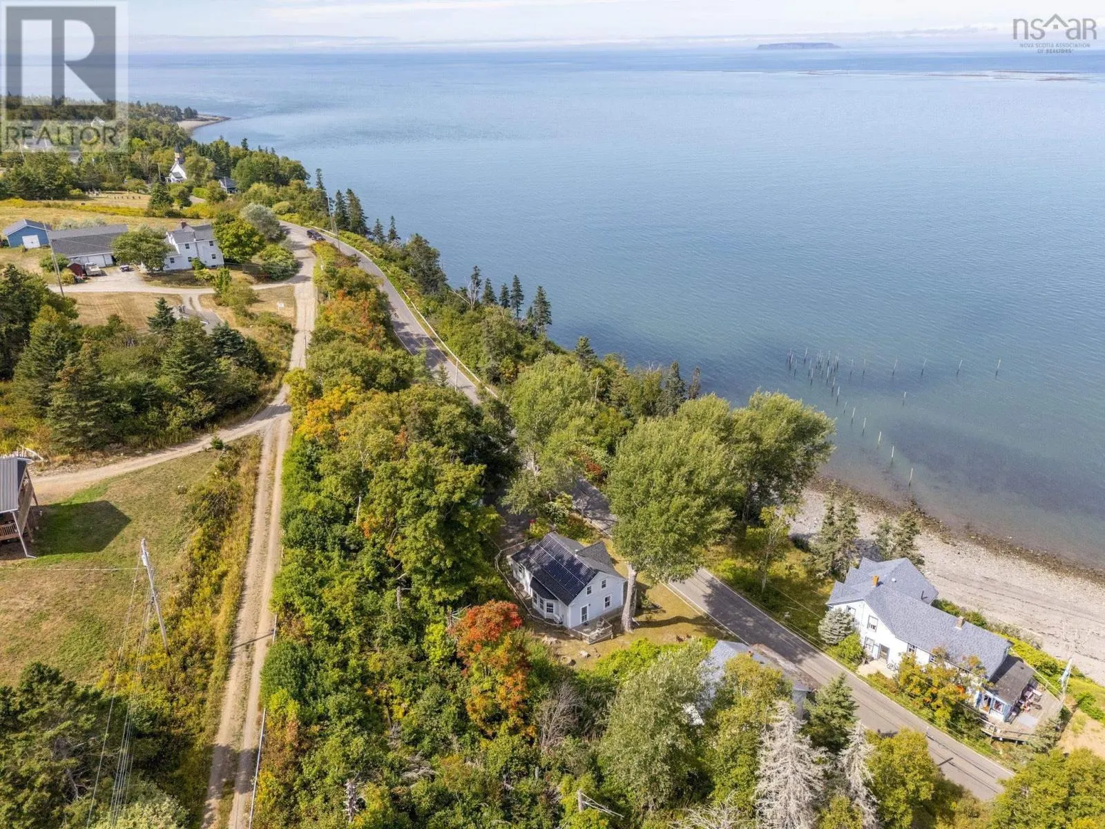 3252 Long Point Road