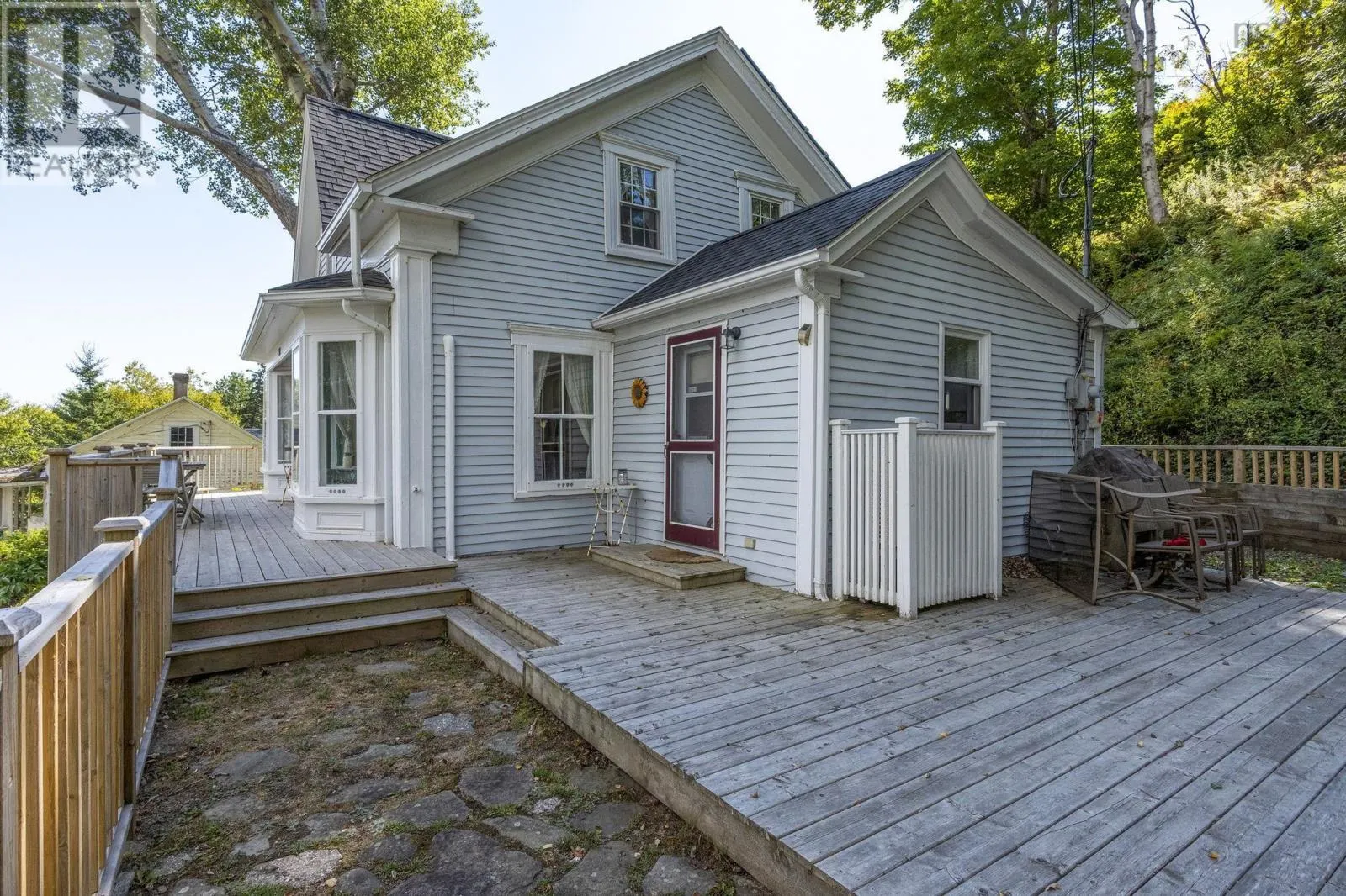 3252 Long Point Road