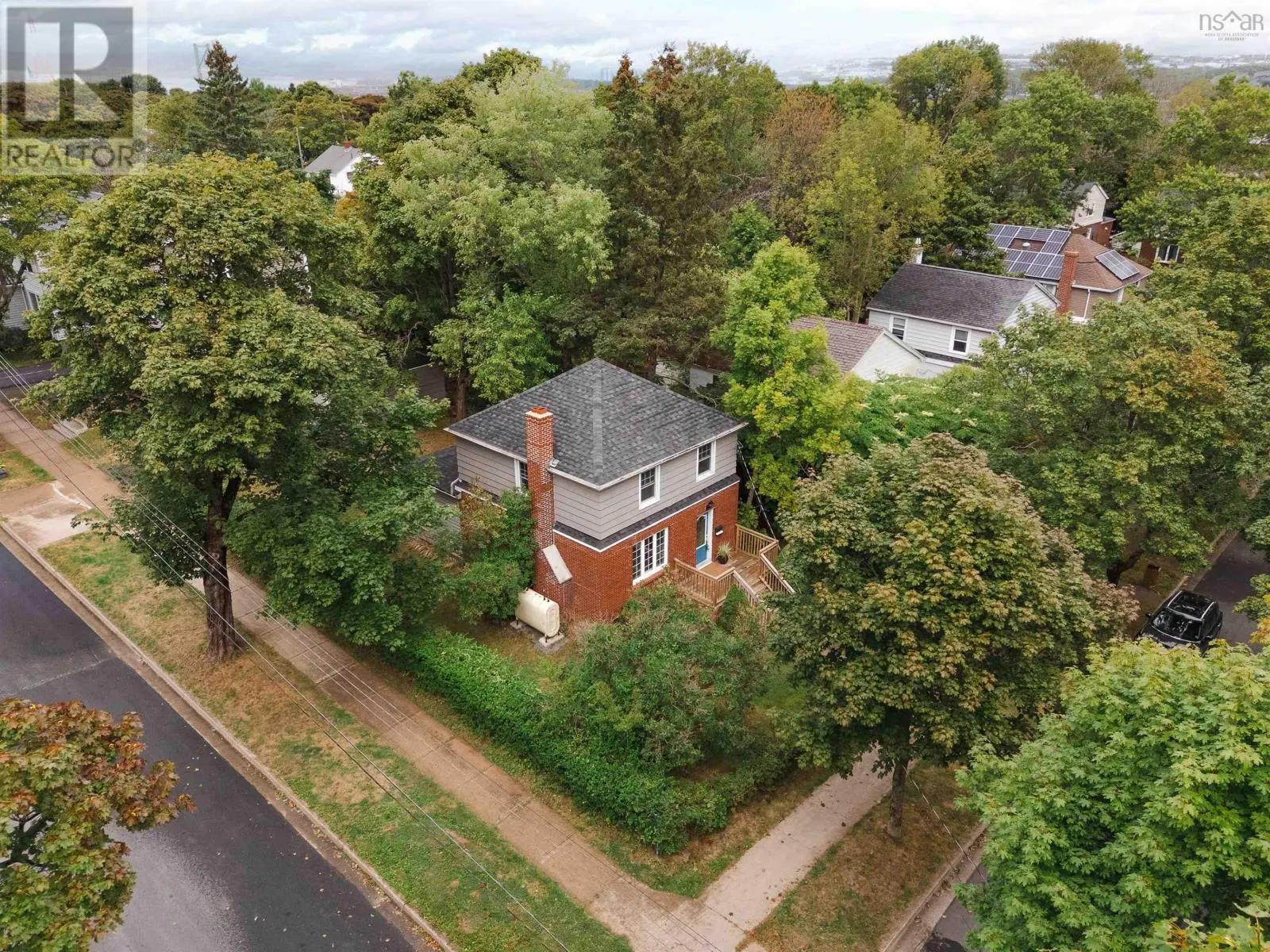 5680 Drummond Court