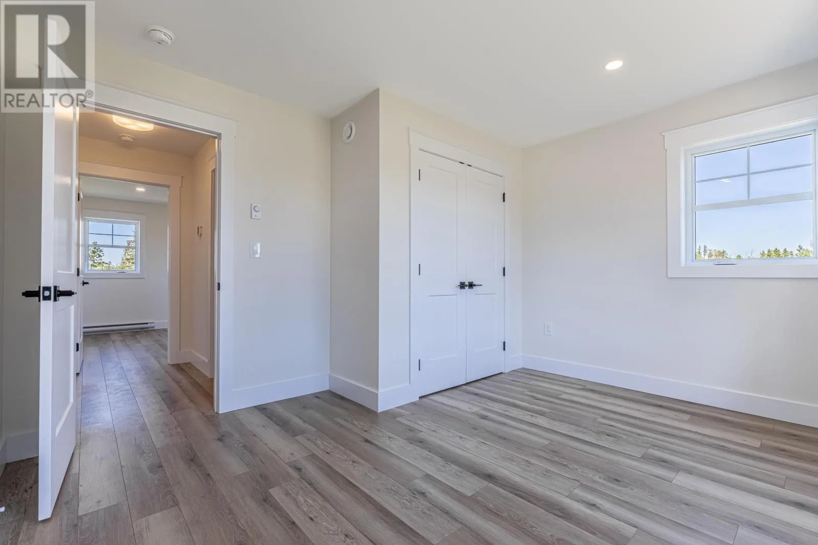 27 CONNOR Drive