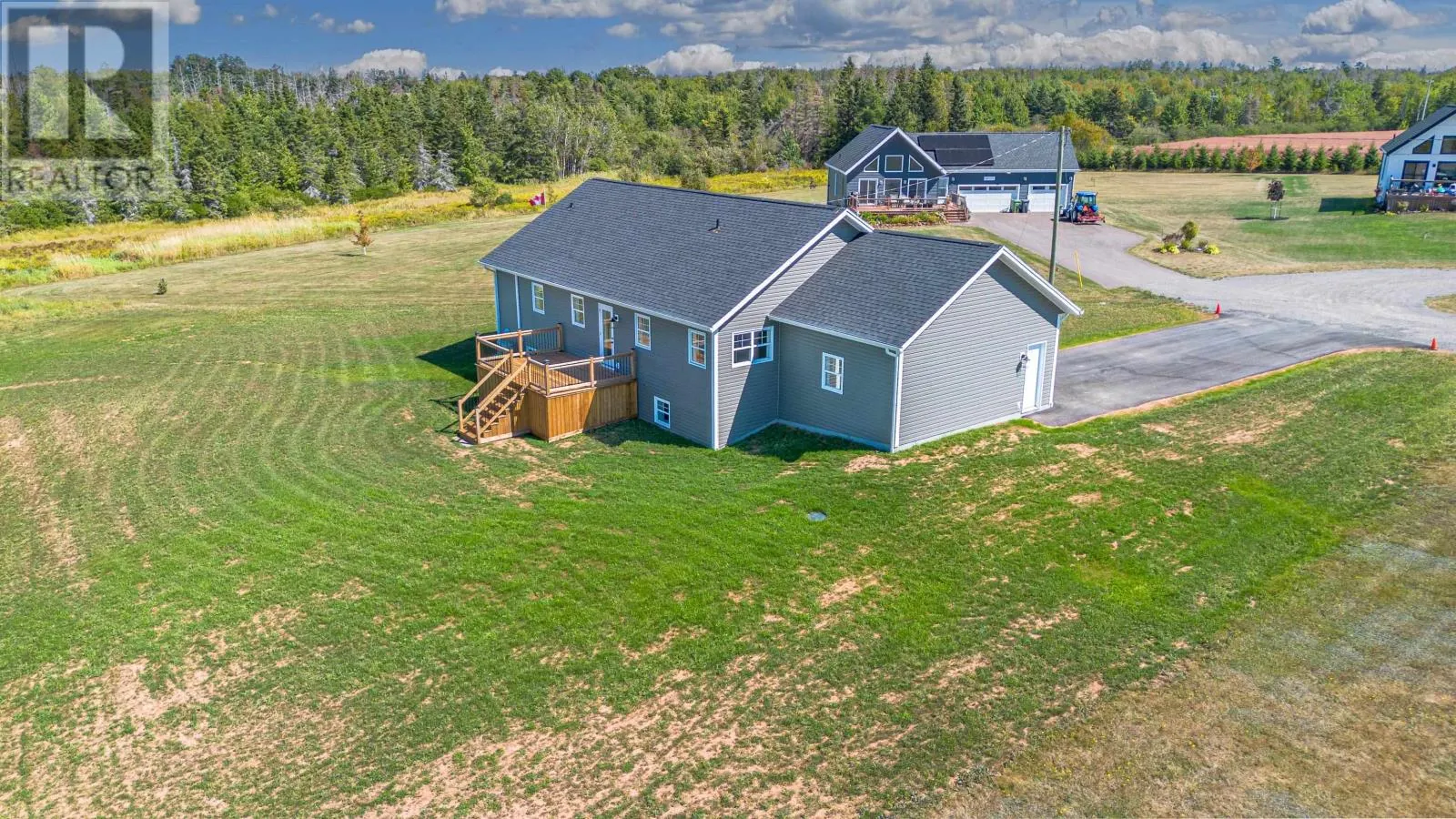 27 CONNOR Drive