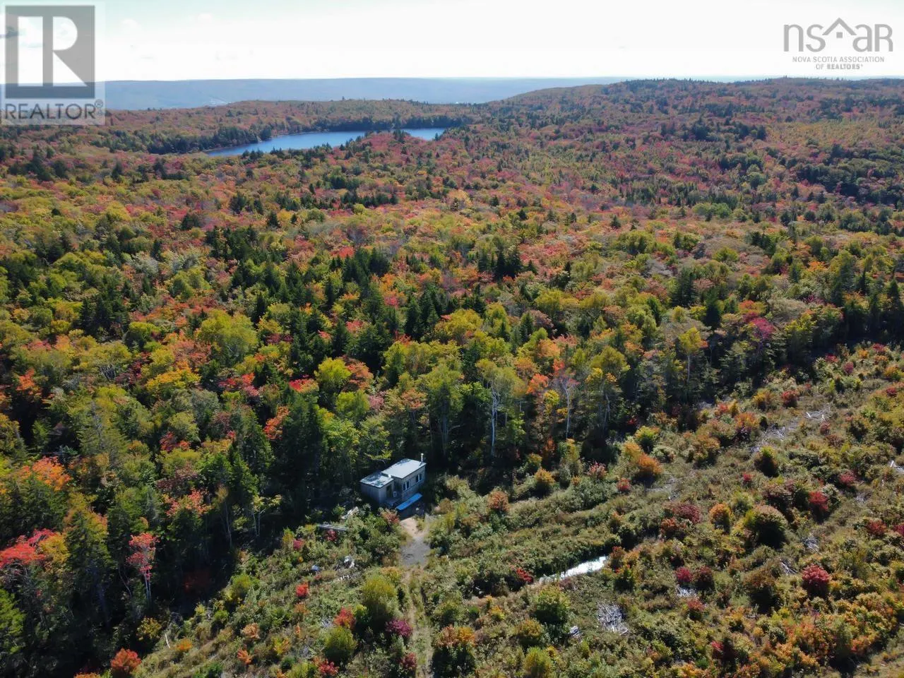 1269 Hampton Mountain Road