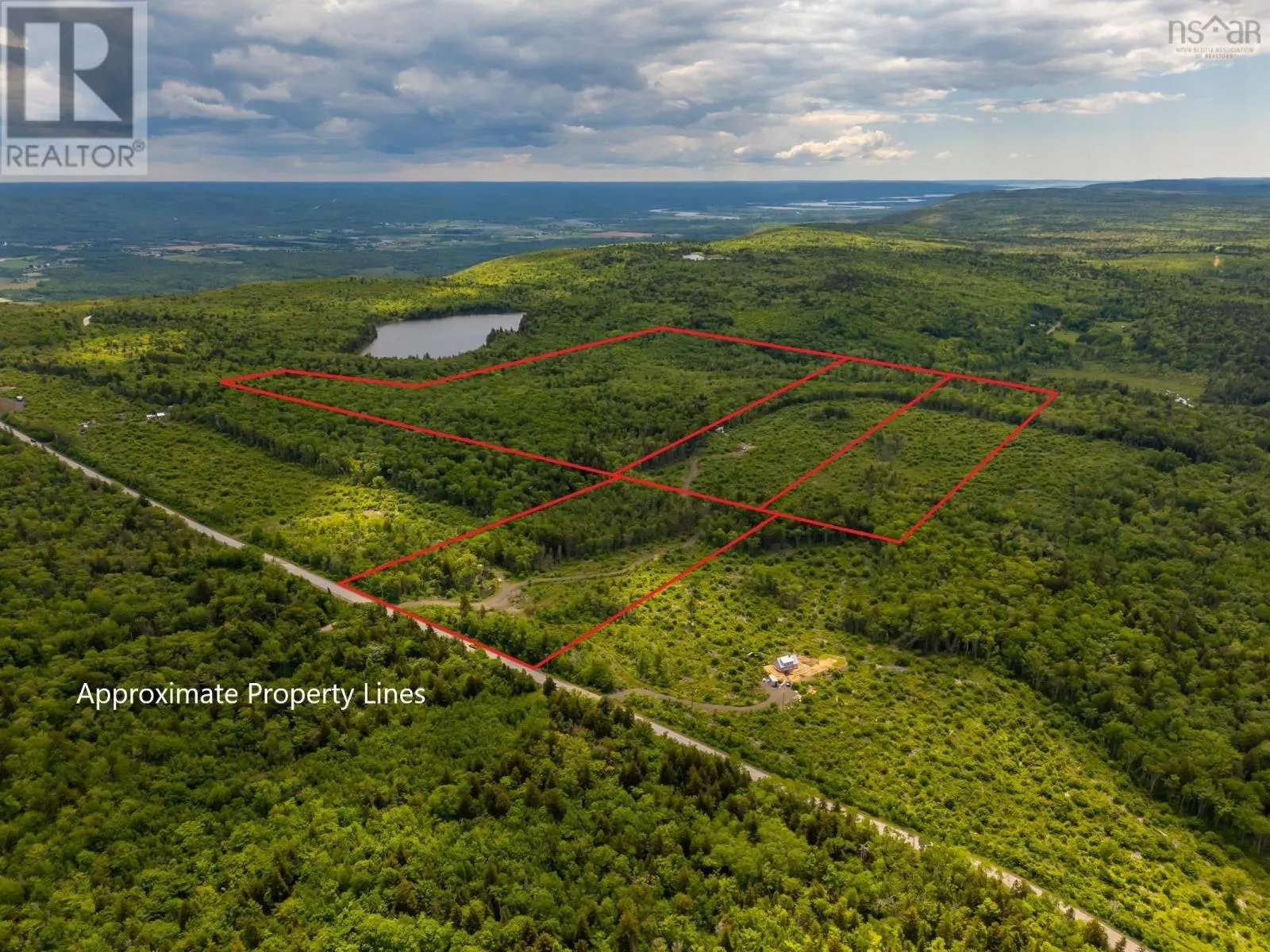 1269 Hampton Mountain Road