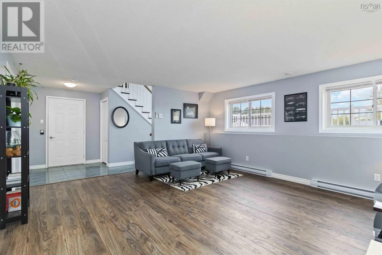 6 Braemont Court