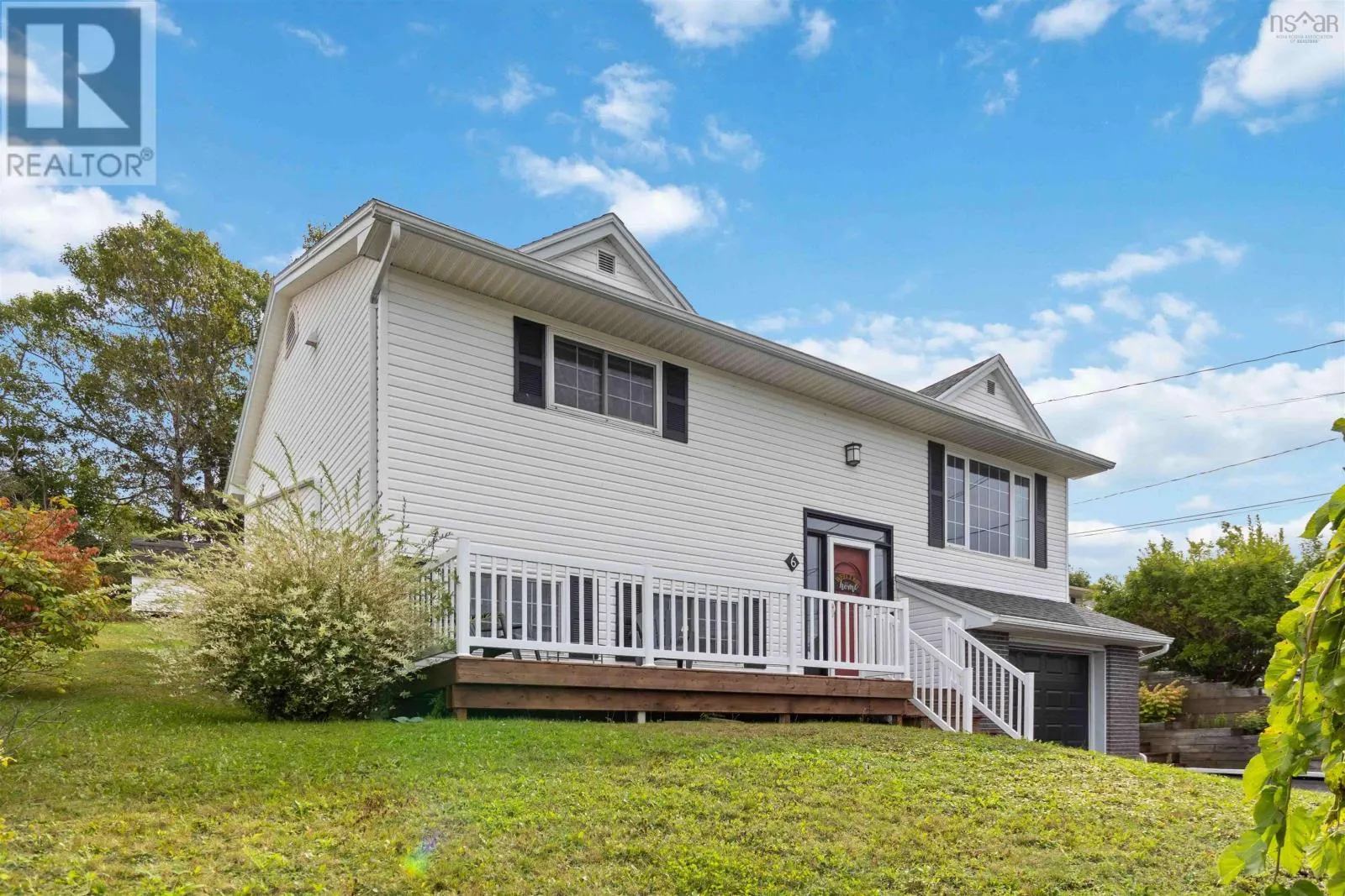 6 Braemont Court