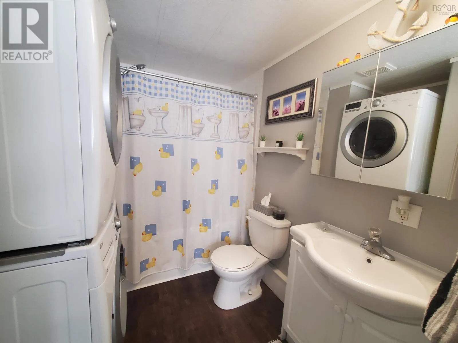 140 Duck Pond Drive
