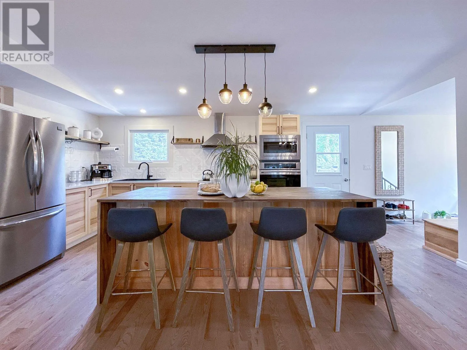 11 Delory Court