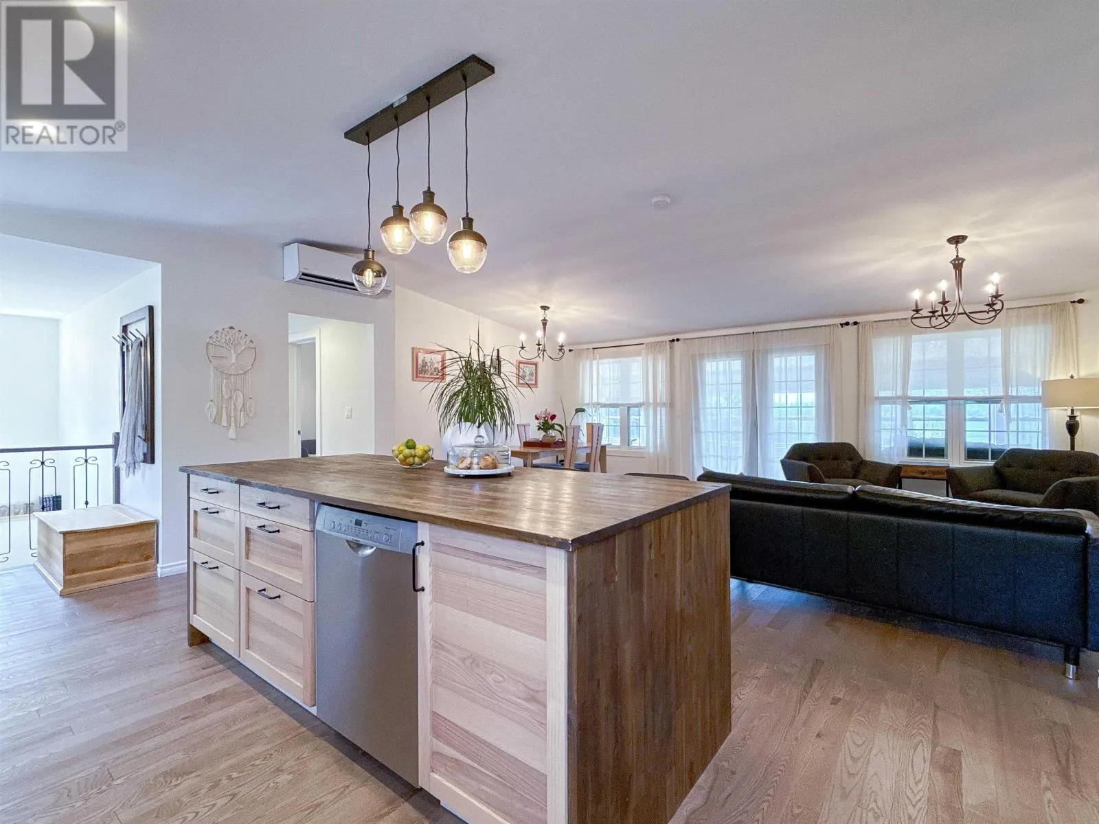 11 Delory Court
