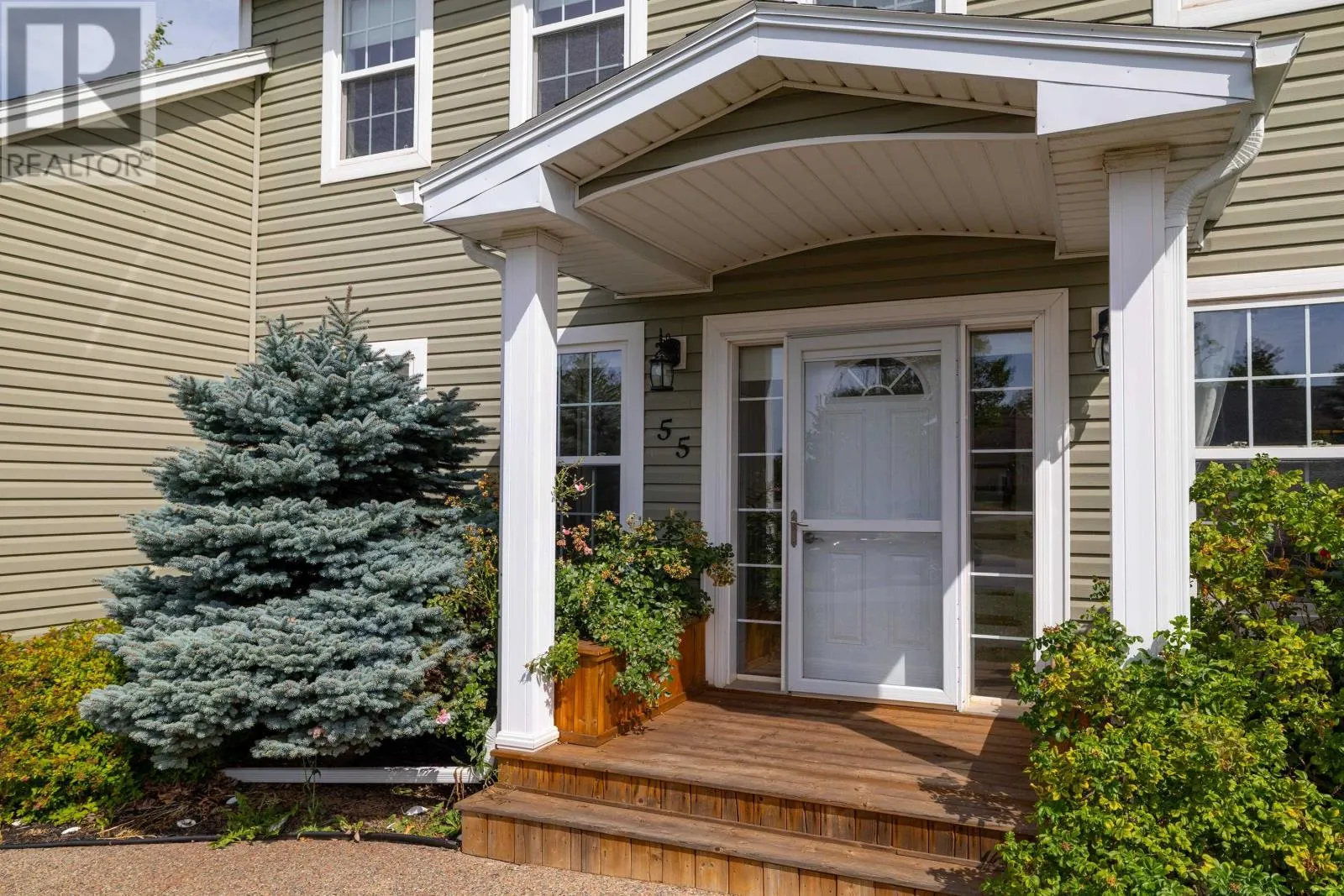 55 Sheffield Crescent
