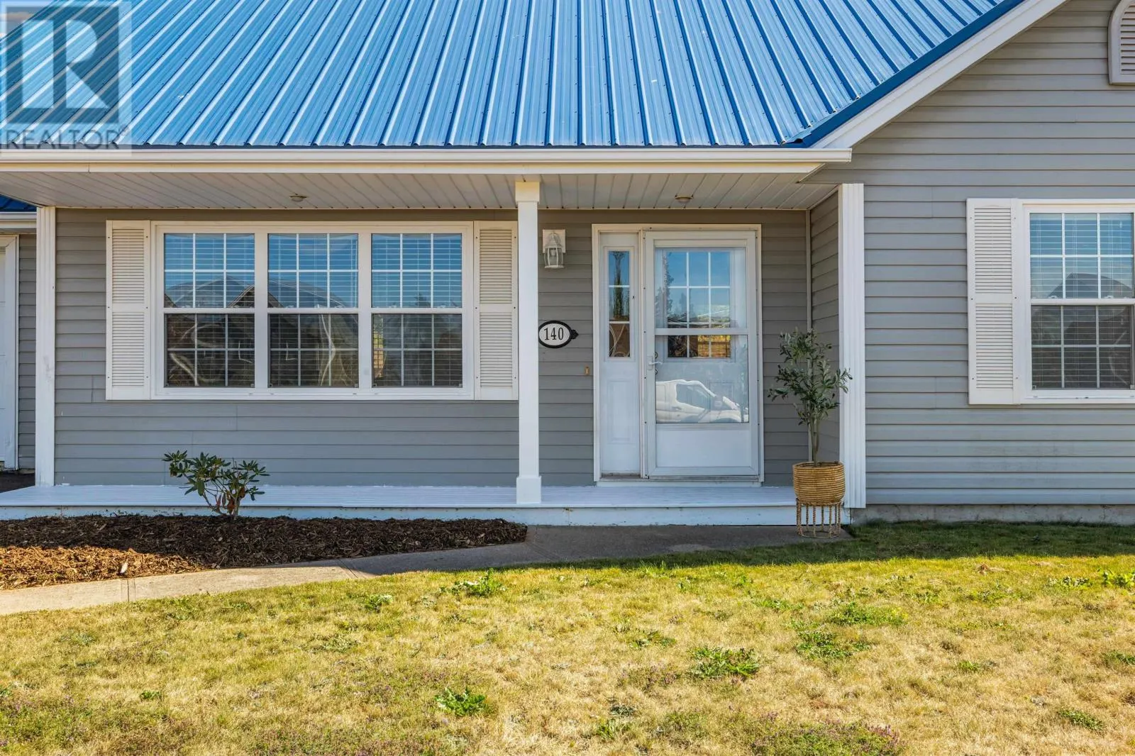 140 Barbour Circle