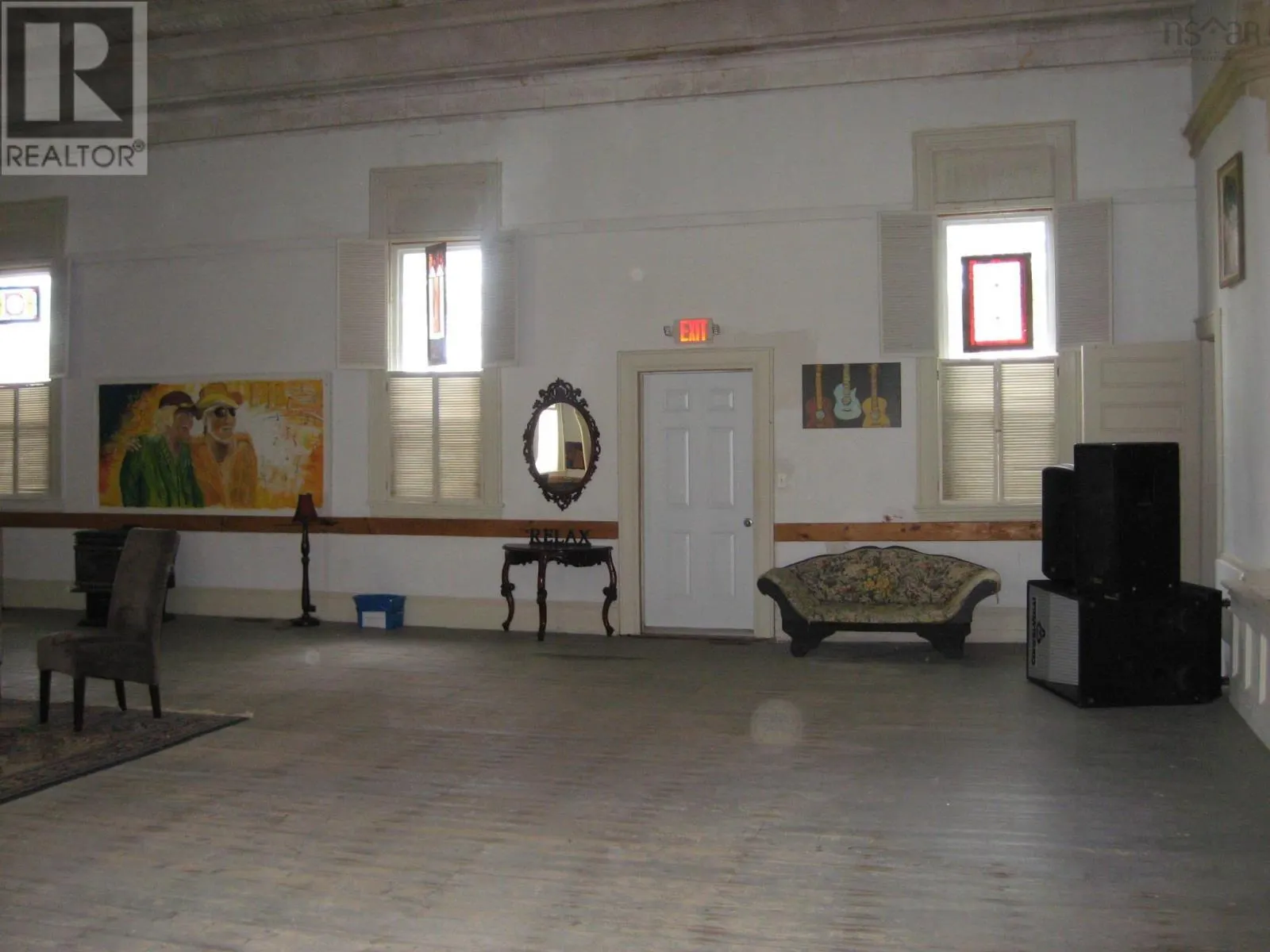 307 Main Street