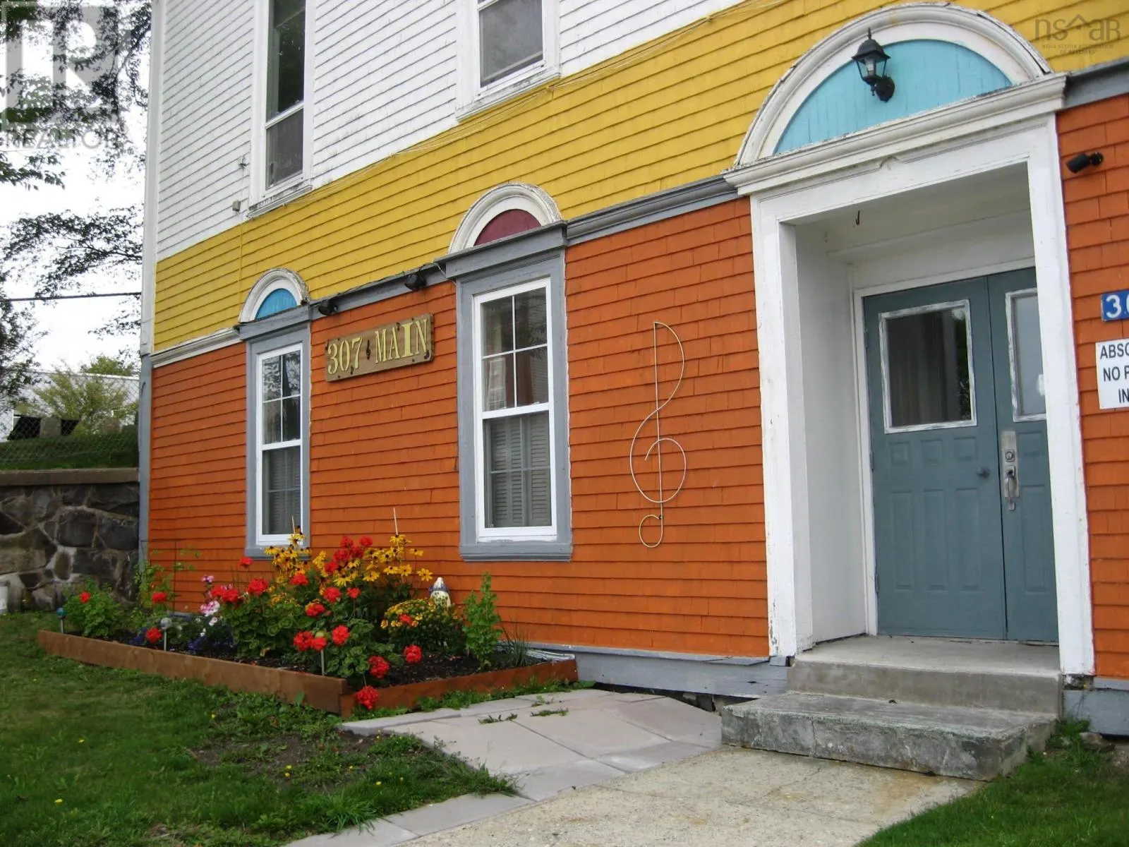 307 Main Street