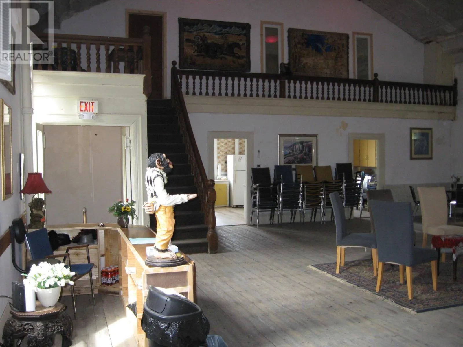 307 Main Street