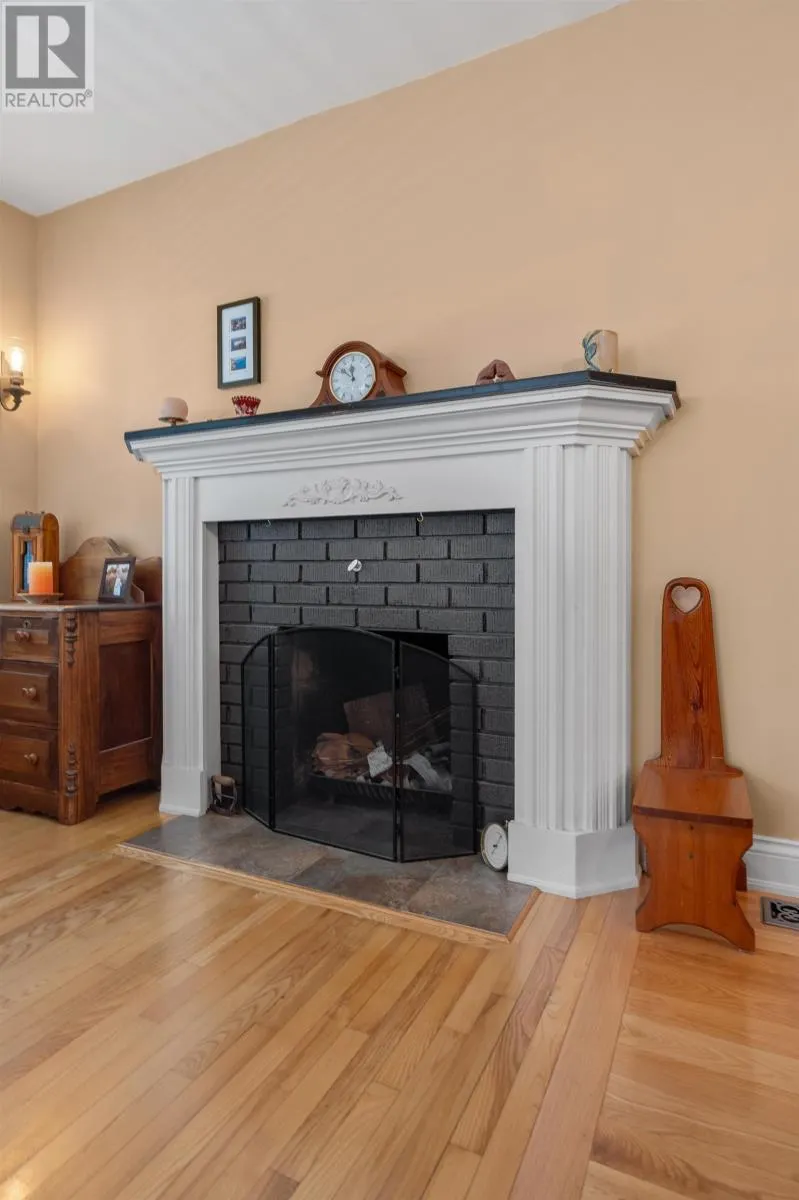 109 Carriage Lane