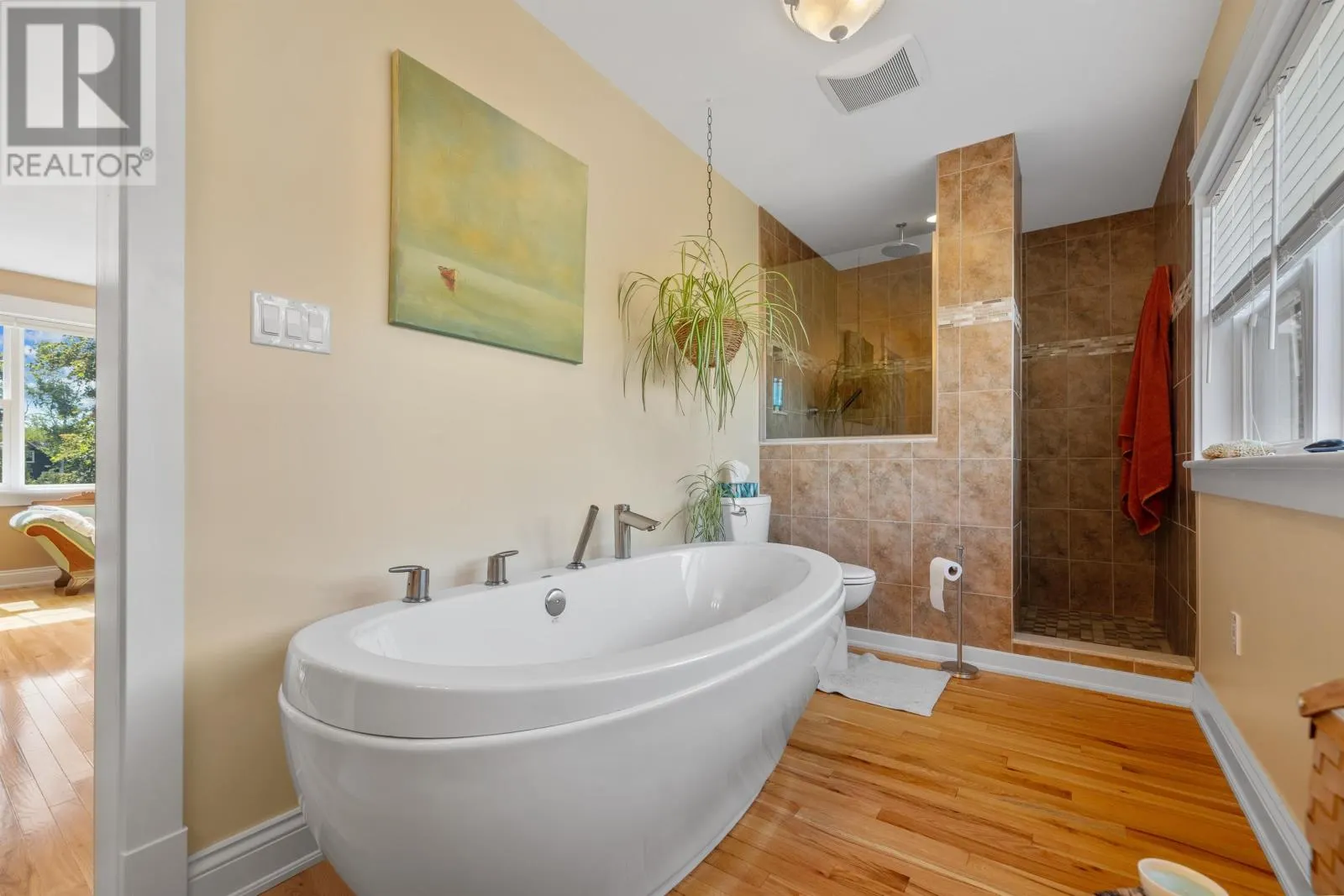 109 Carriage Lane
