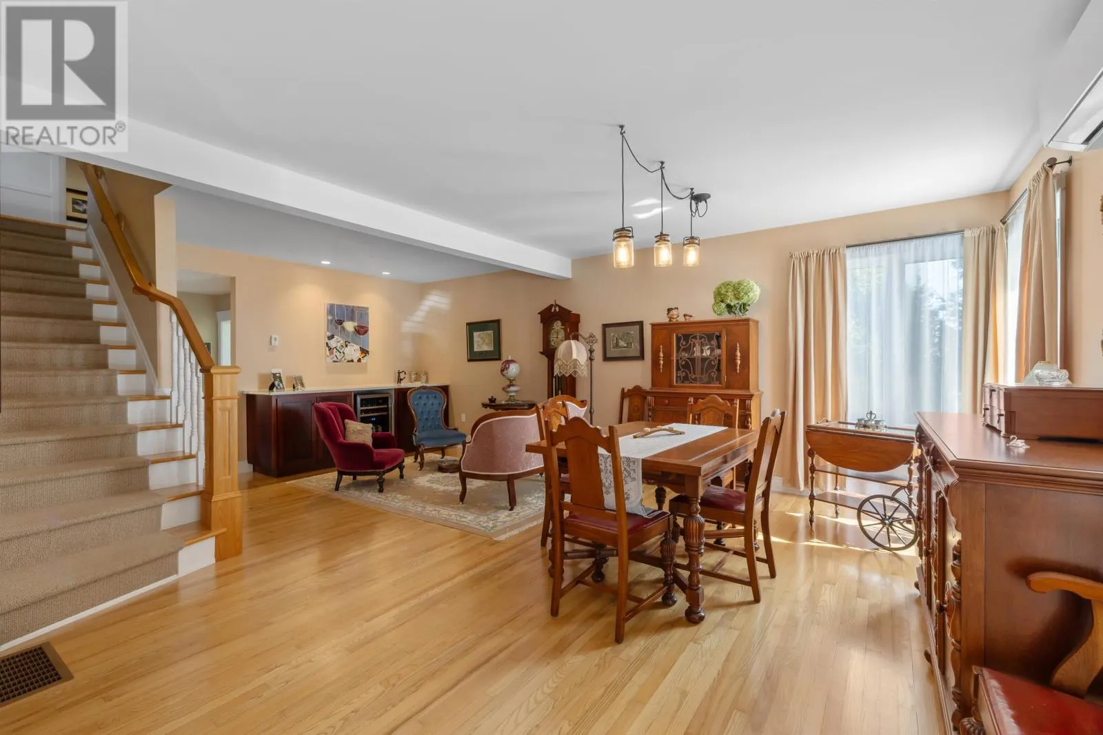 109 Carriage Lane