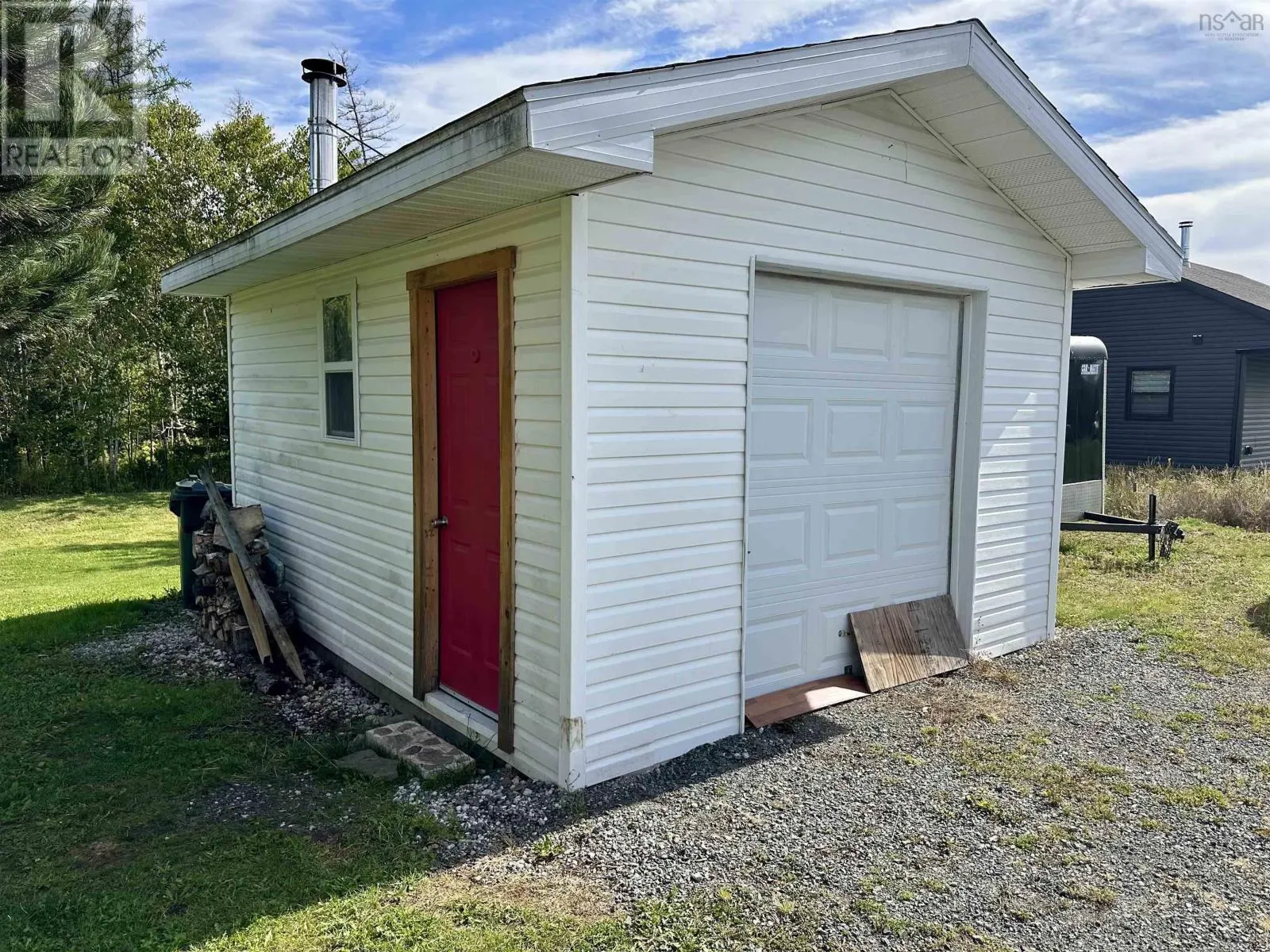 2257 Highway 22
