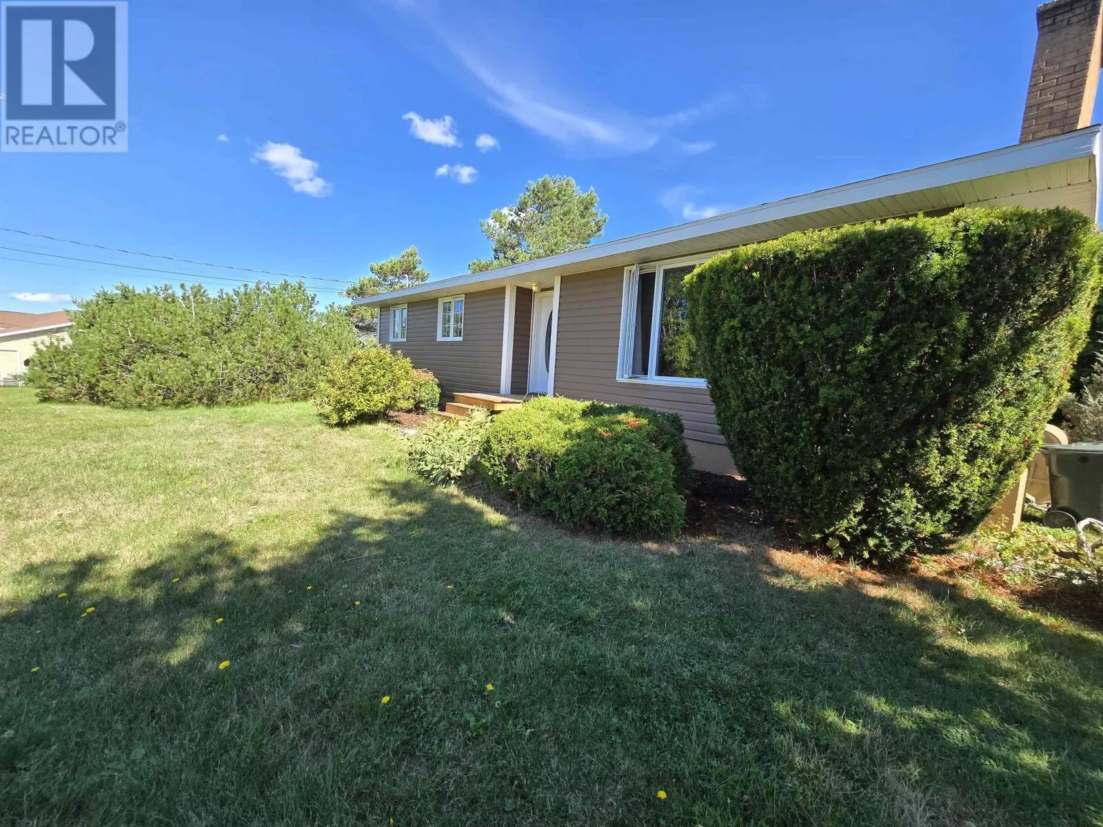 87 Green Meadows Drive
