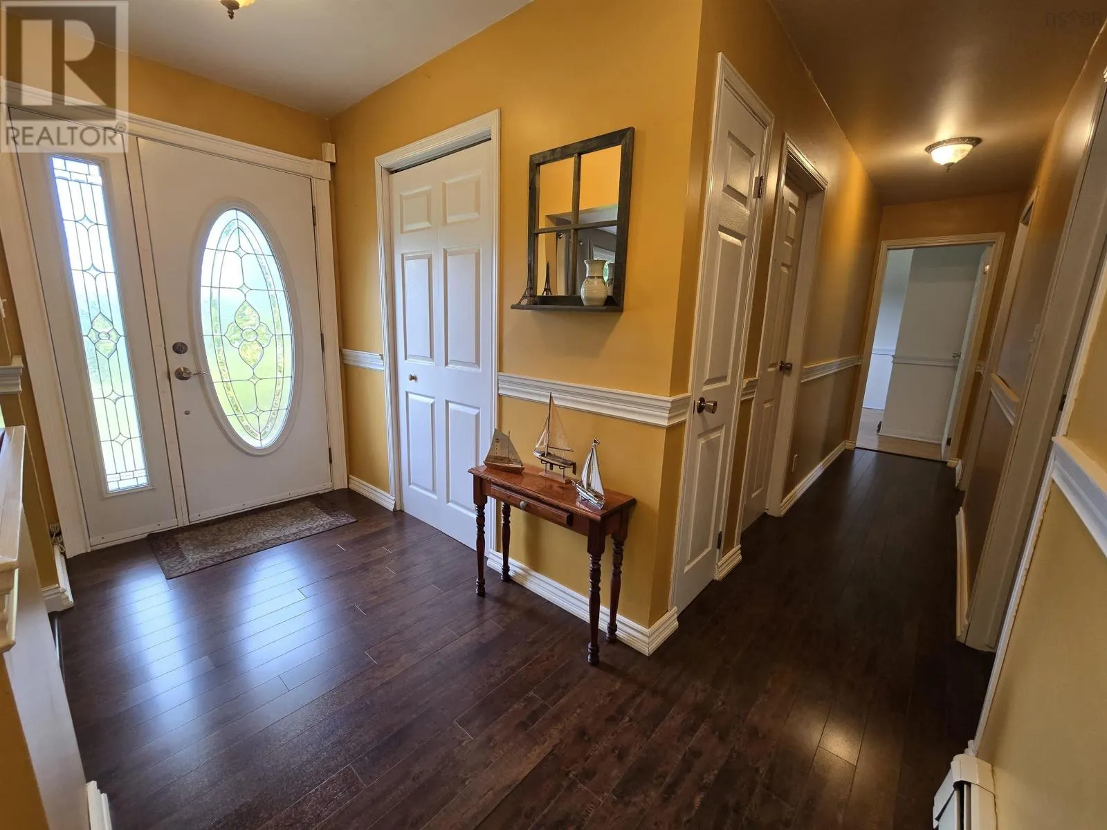 87 Green Meadows Drive